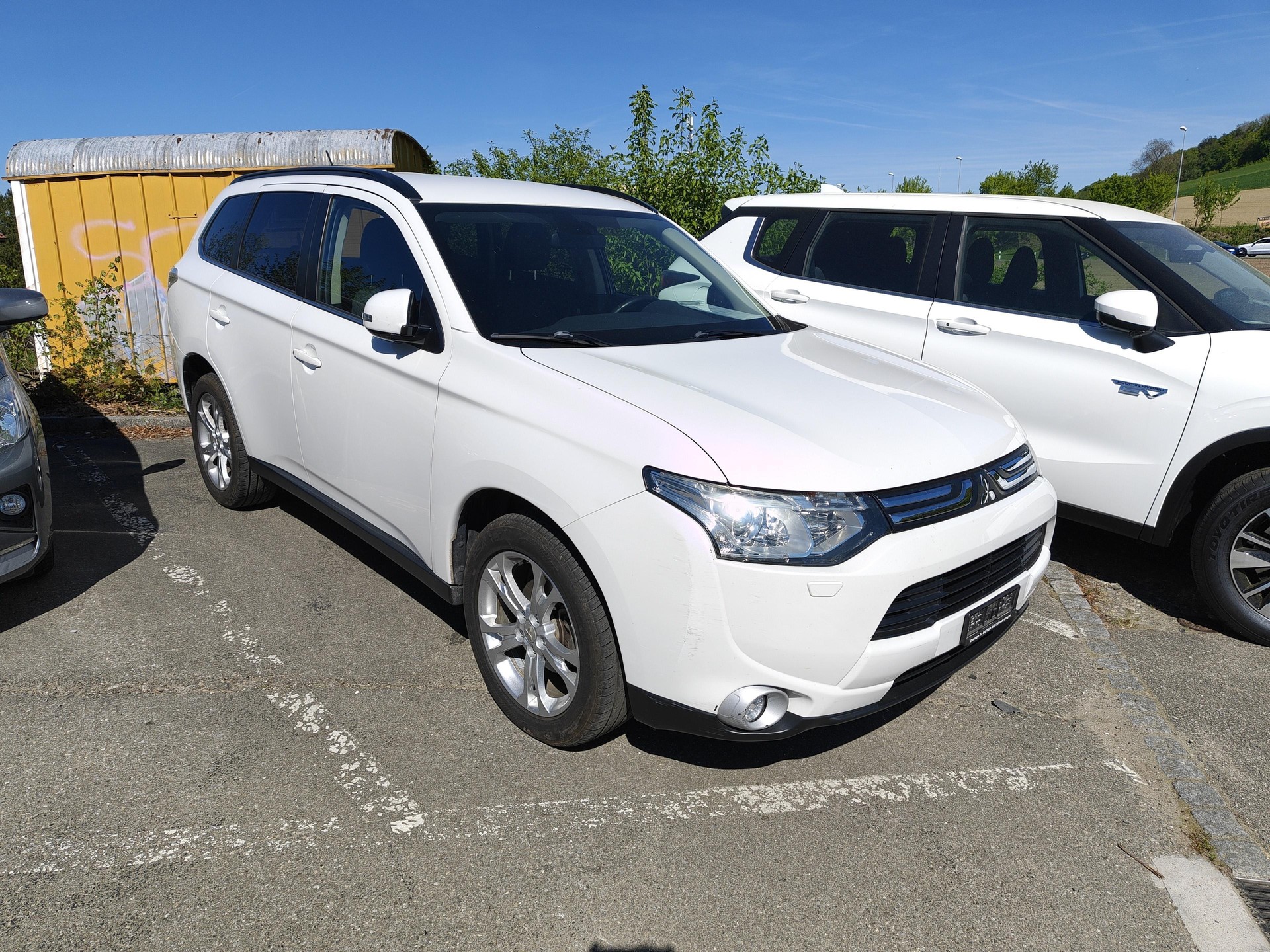 MITSUBISHI Outlander 2.2 DID Intense eAssist-image-3