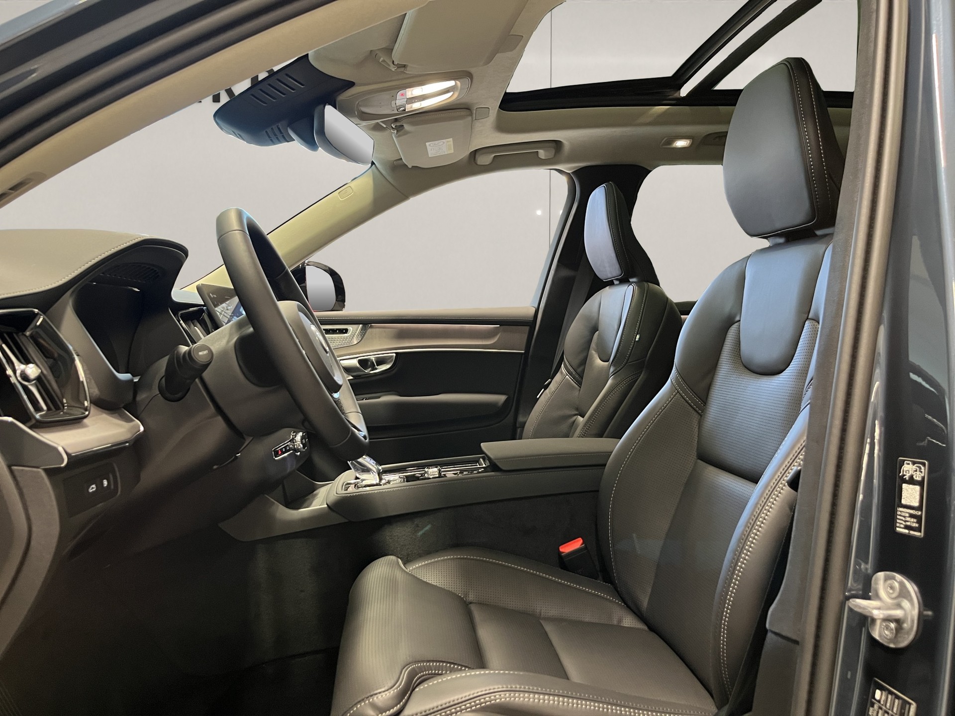 VOLVO XC90 2.0 T8 TE XCLUSIVE Edition Dark eAWD-image-7