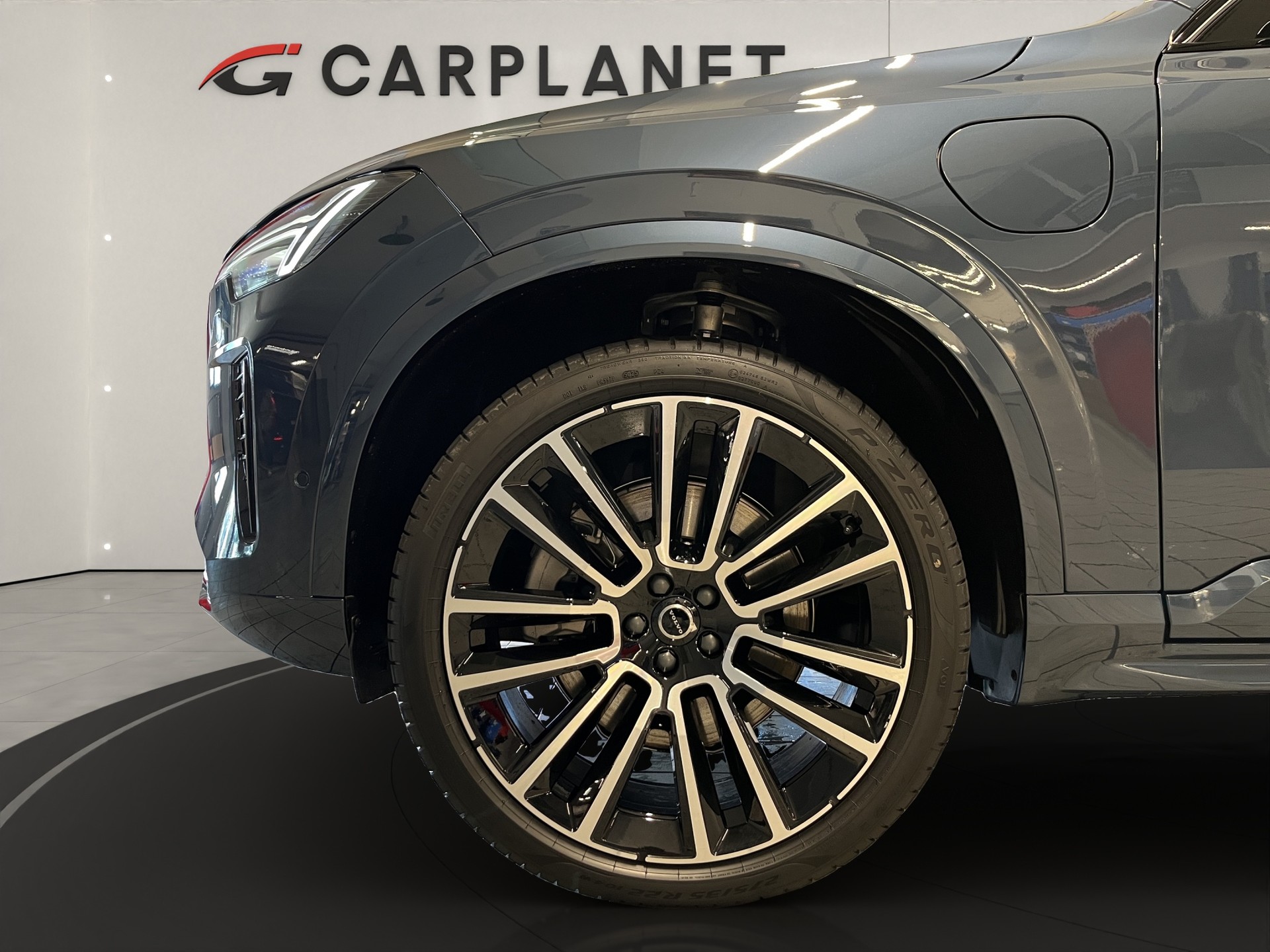 VOLVO XC90 2.0 T8 TE XCLUSIVE Edition Dark eAWD-image-6