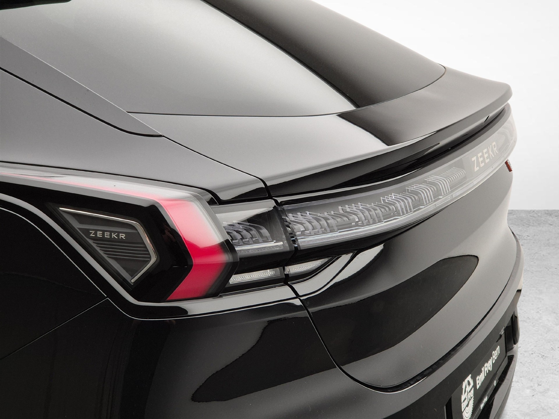 ZEEKR 001 Privilege AWD 0% Leasing 48 Monate bei Abschluss Emil Frey Protect-image-19