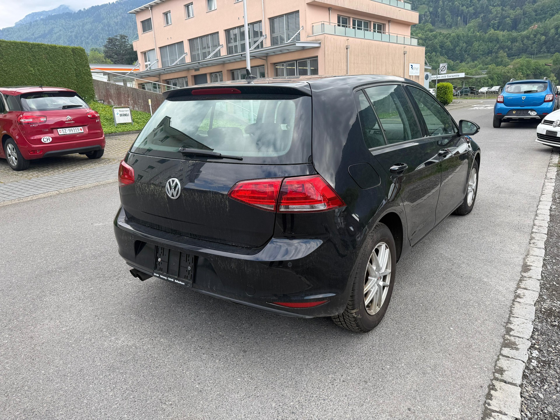 VW Golf 1.6 TDI Comfortline 4Motion-image-3