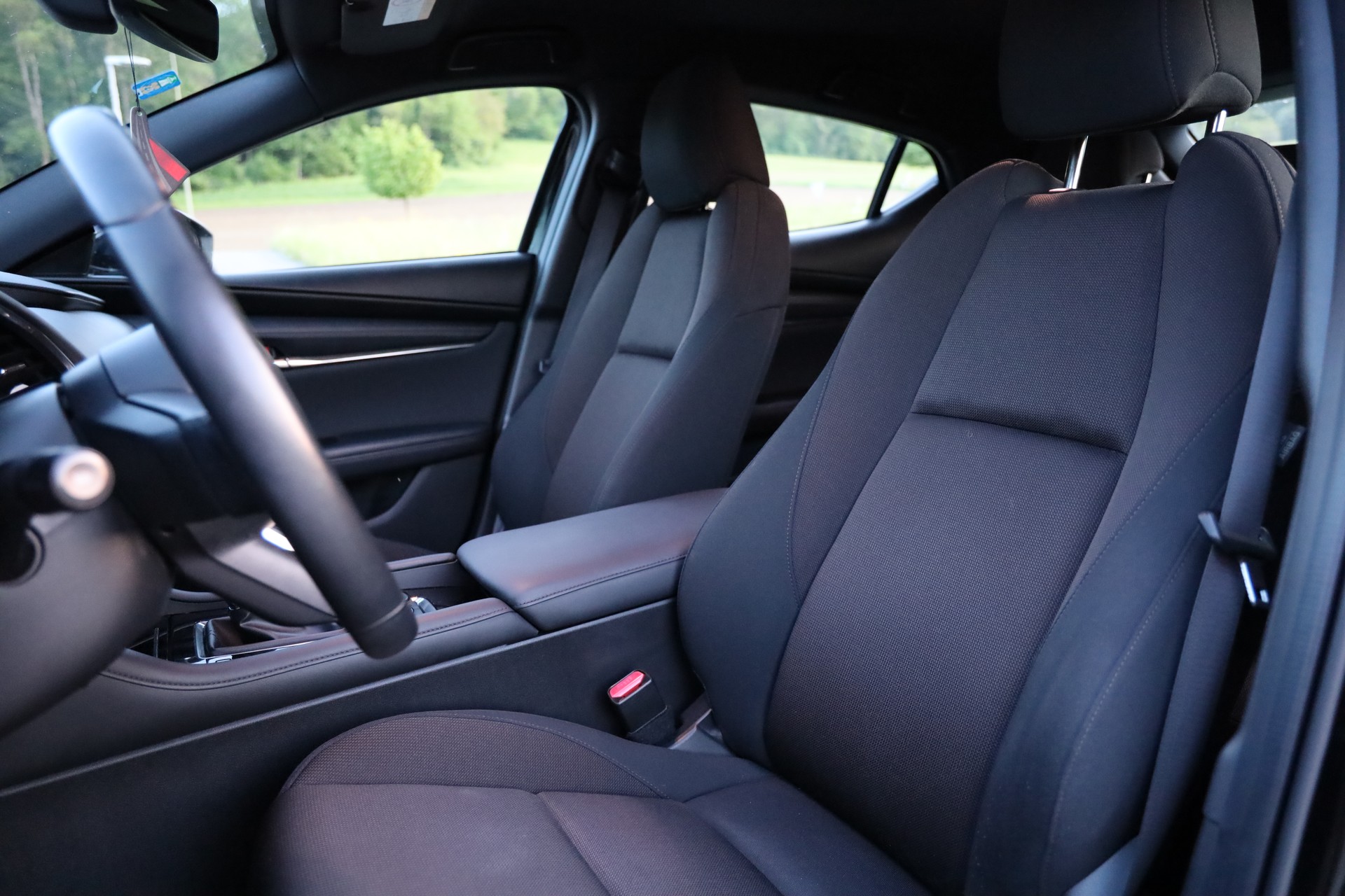 MAZDA 3 Hatchback SKYACTIV-G M Hybrid 122 Revolution Automat-image-7