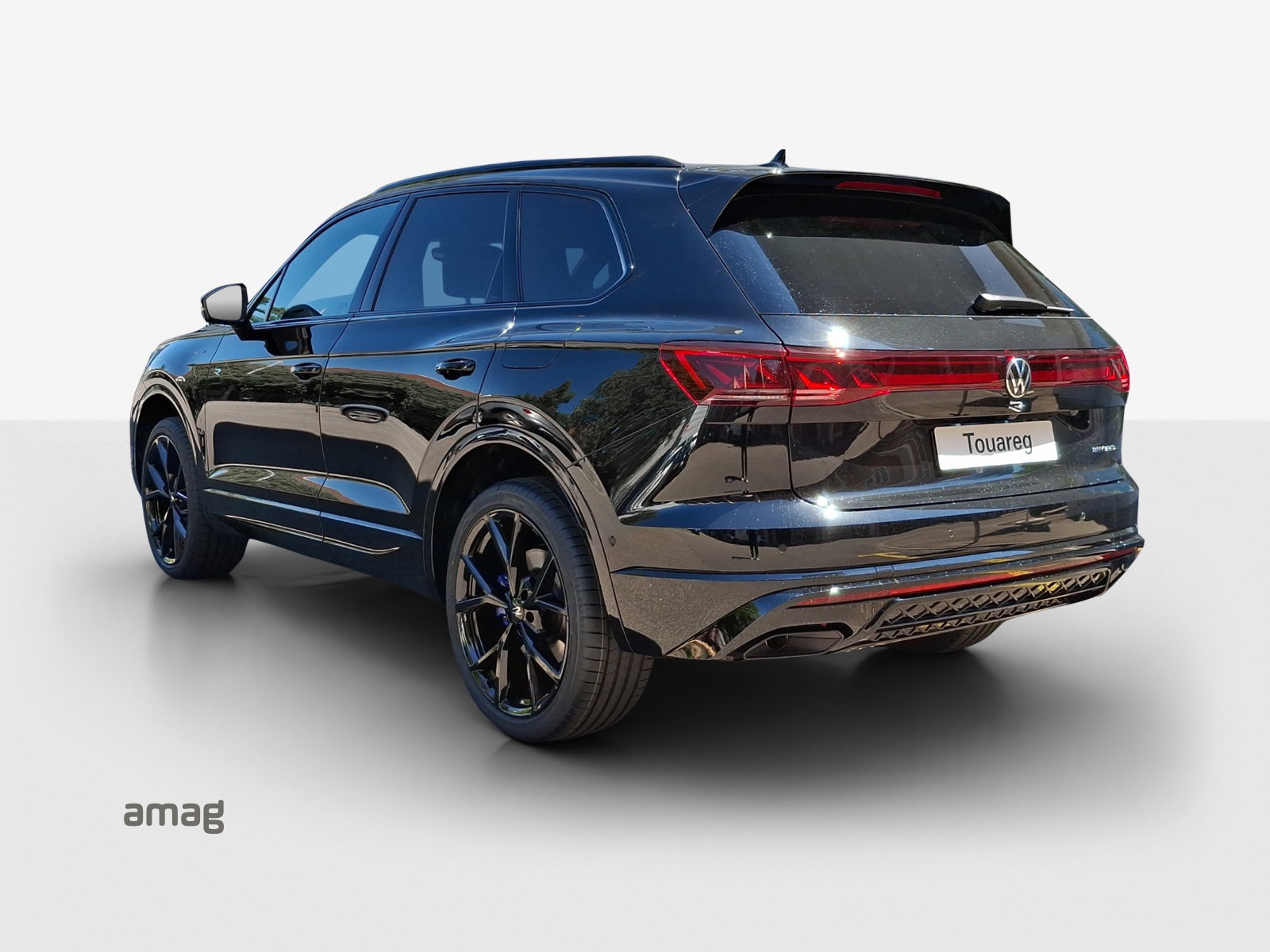 VW Touareg 3.0 TSI eHybrid R Final Edition Tiptronic-image-2