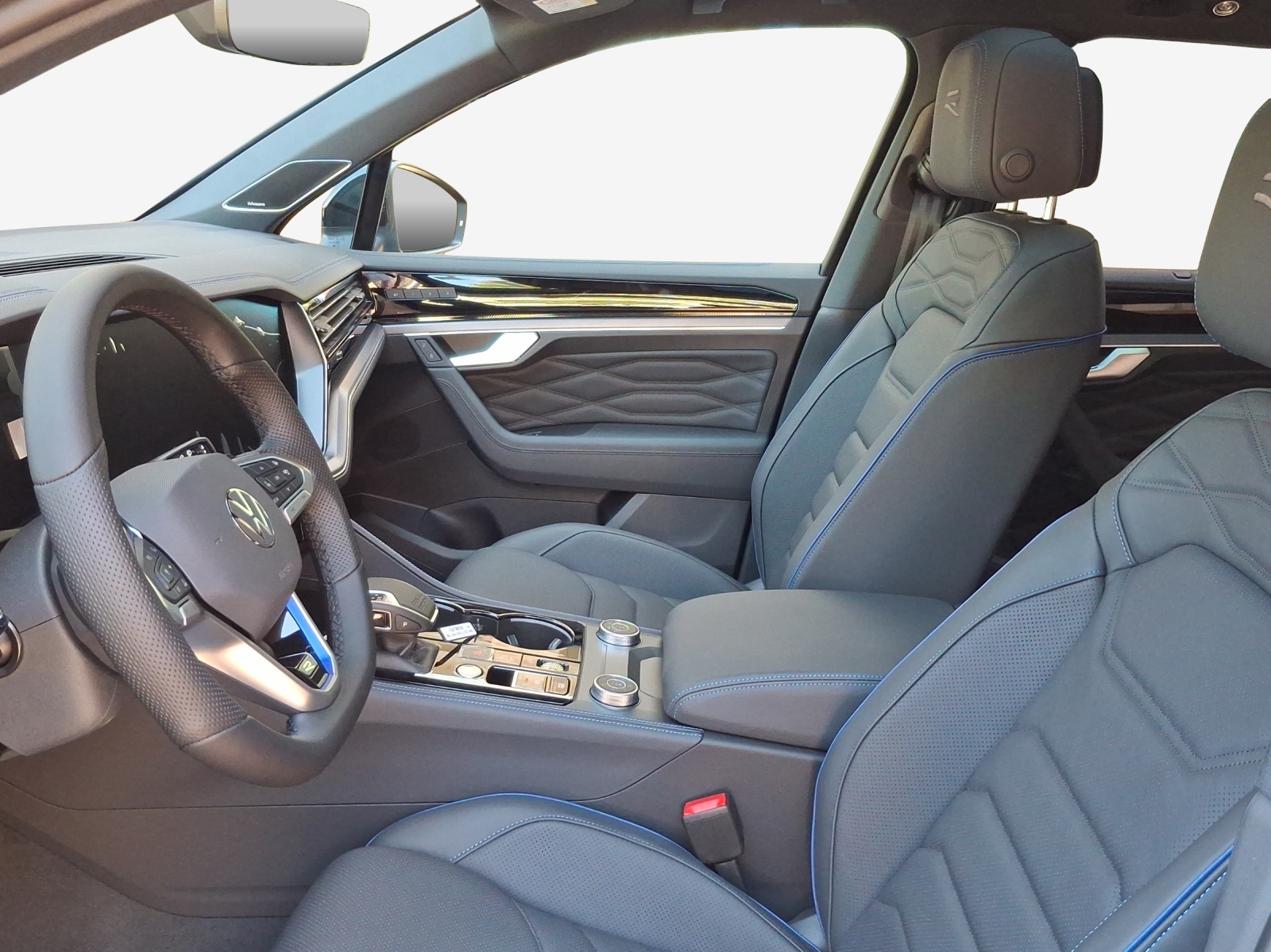 VW Touareg 3.0 TSI eHybrid R Final Edition Tiptronic-image-7