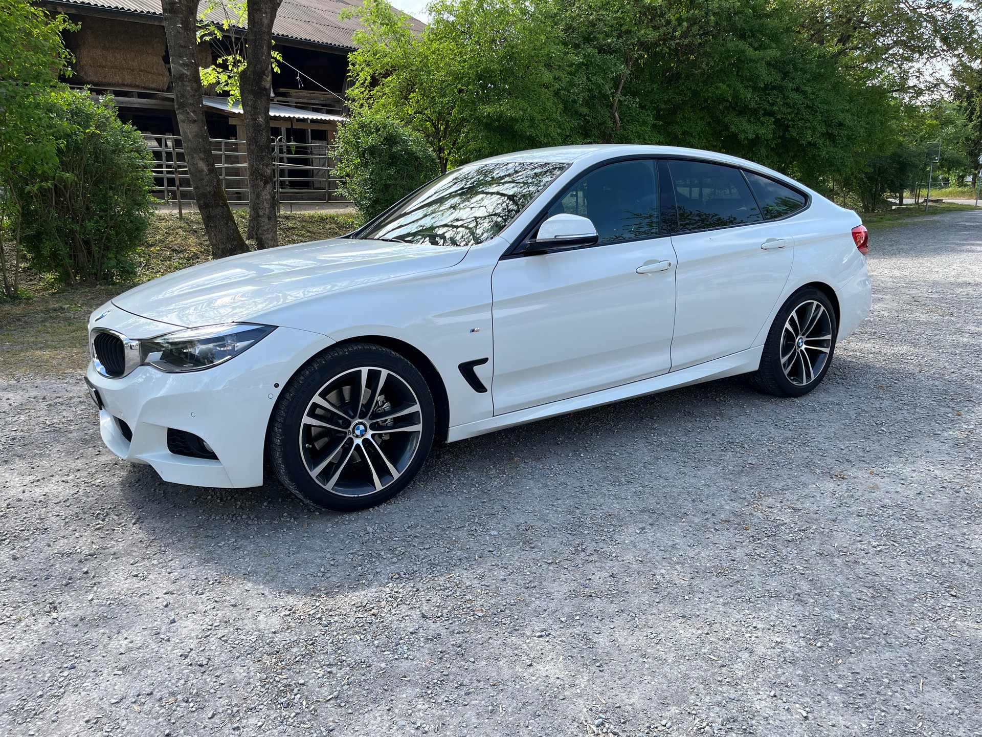 BMW 330d xDrive M Sport