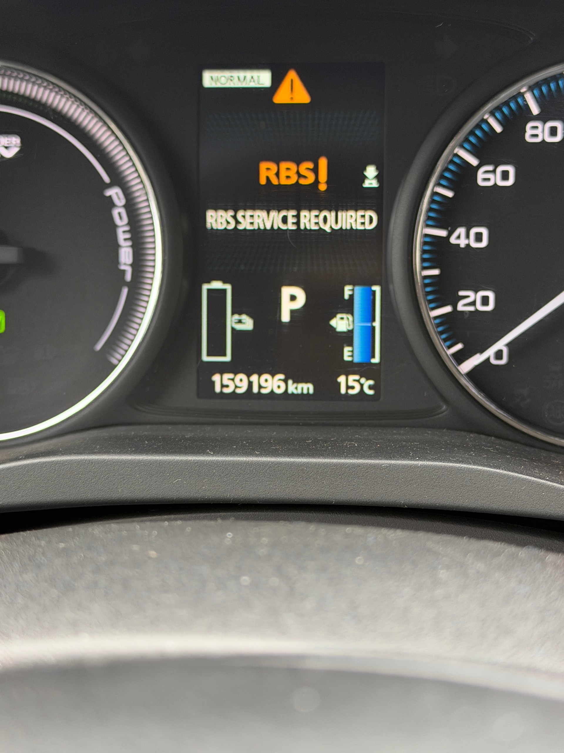 MITSUBISHI Outlander 2.0 PHEV Style 4WD Automatic-image-6