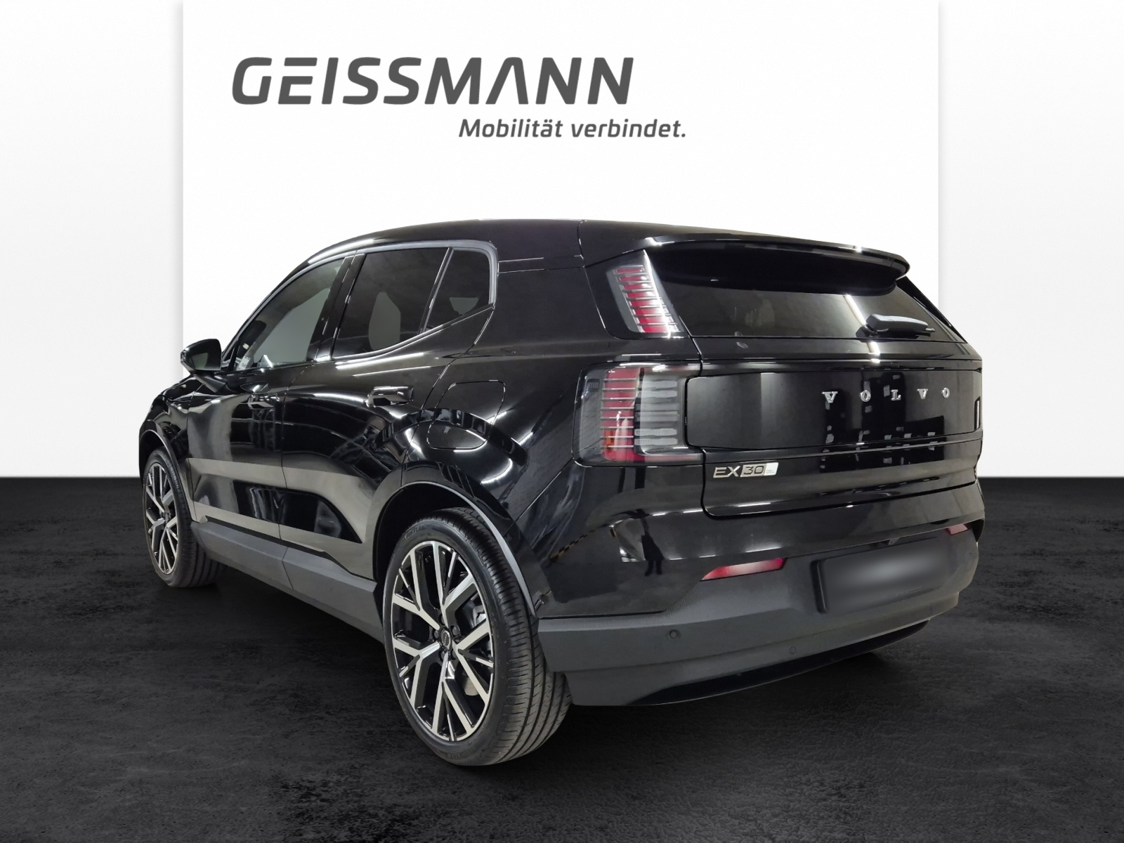 VOLVO EX30 E60 Twin Ultra Performance AWD-image-7