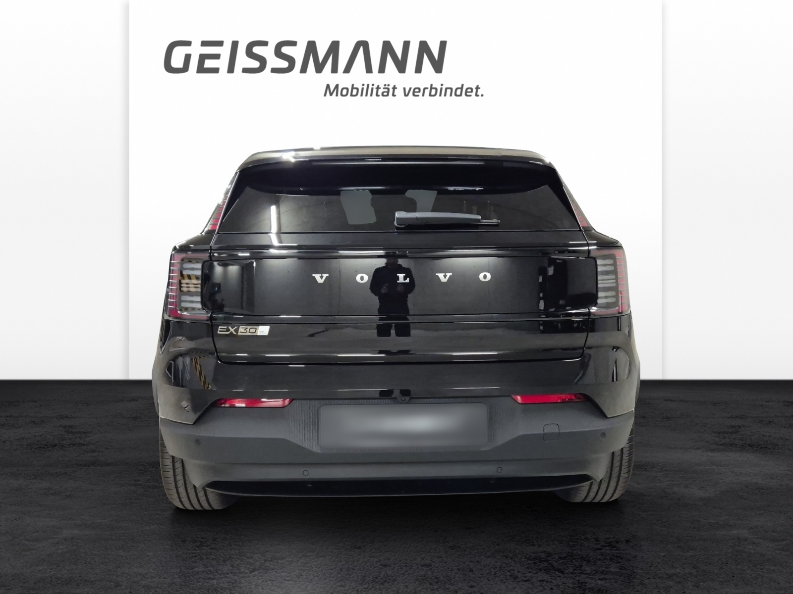 VOLVO EX30 E60 Twin Ultra Performance AWD-image-5