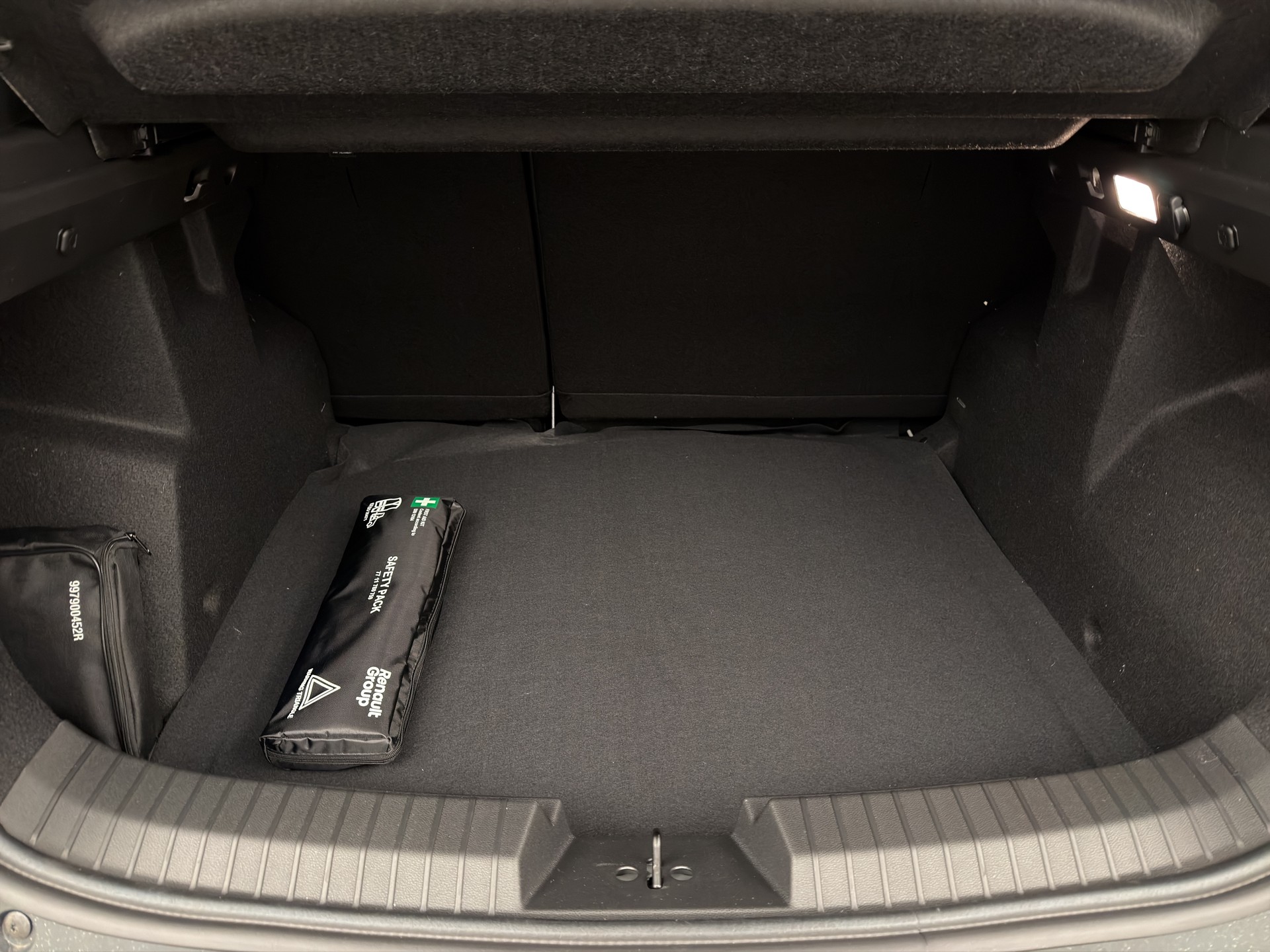 DACIA Duster 1.8 Hybrid Journey-image-12