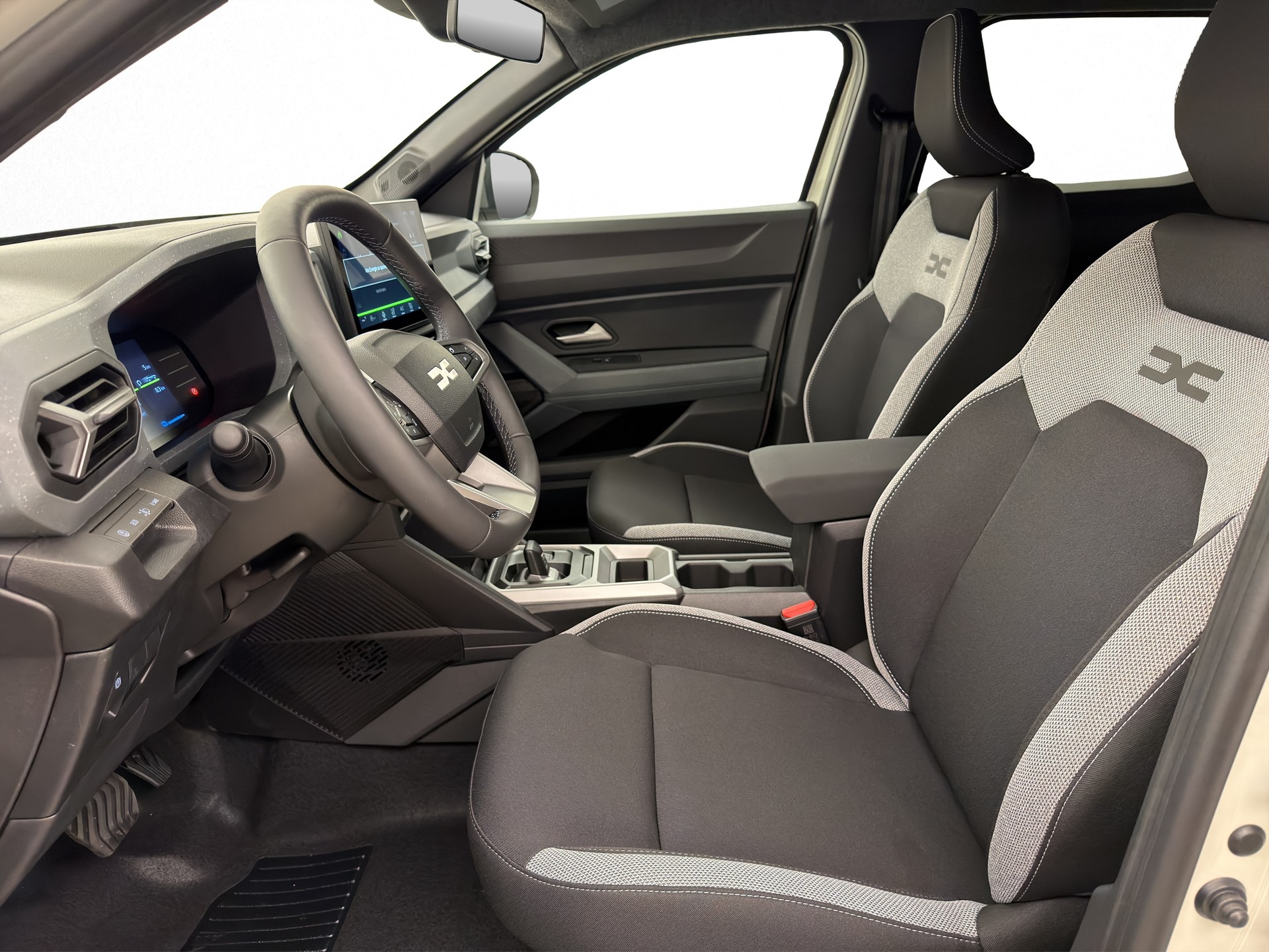 DACIA Duster 1.8 Hybrid Journey-image-6