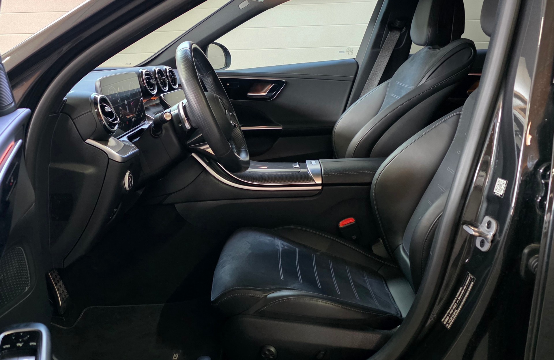 MERCEDES-BENZ C 220 d T AMG Line *Spurhalteassistent/Bremsassistent*Rückfahrkamera*Ambientebeleuchtung*Sitzheizung*-image-8