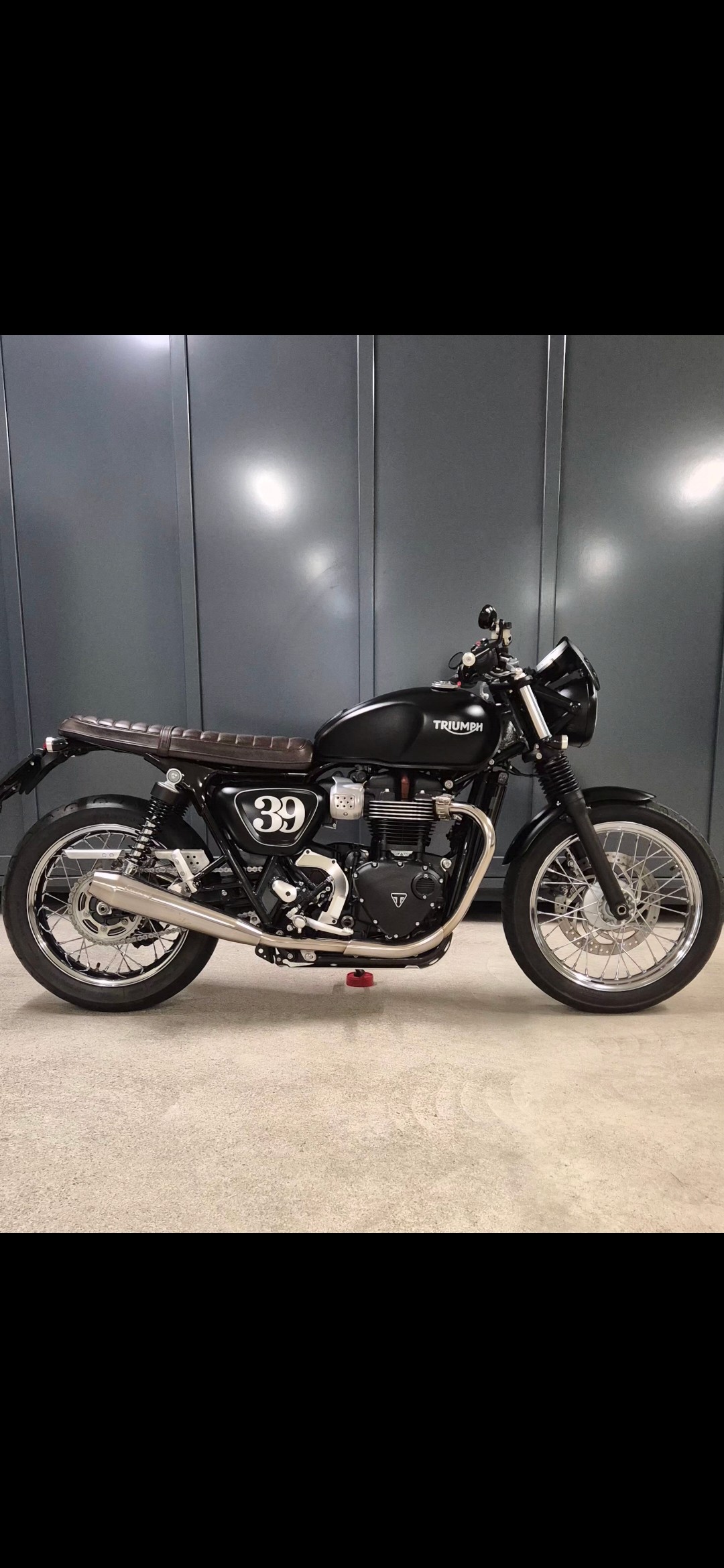 TRIUMPH Street Twin 900 i