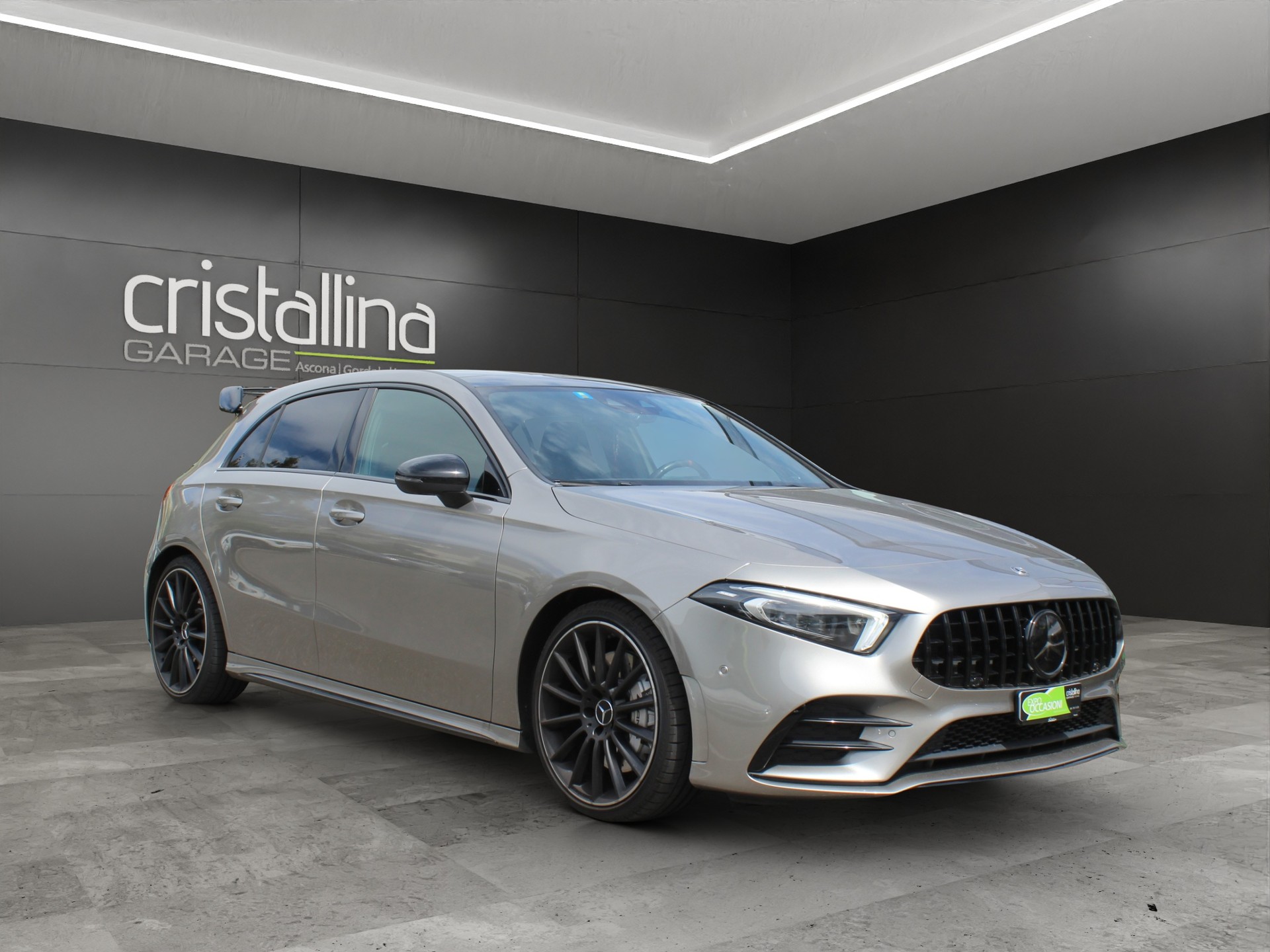 MERCEDES-BENZ A 35 AMG 4matic-image-5