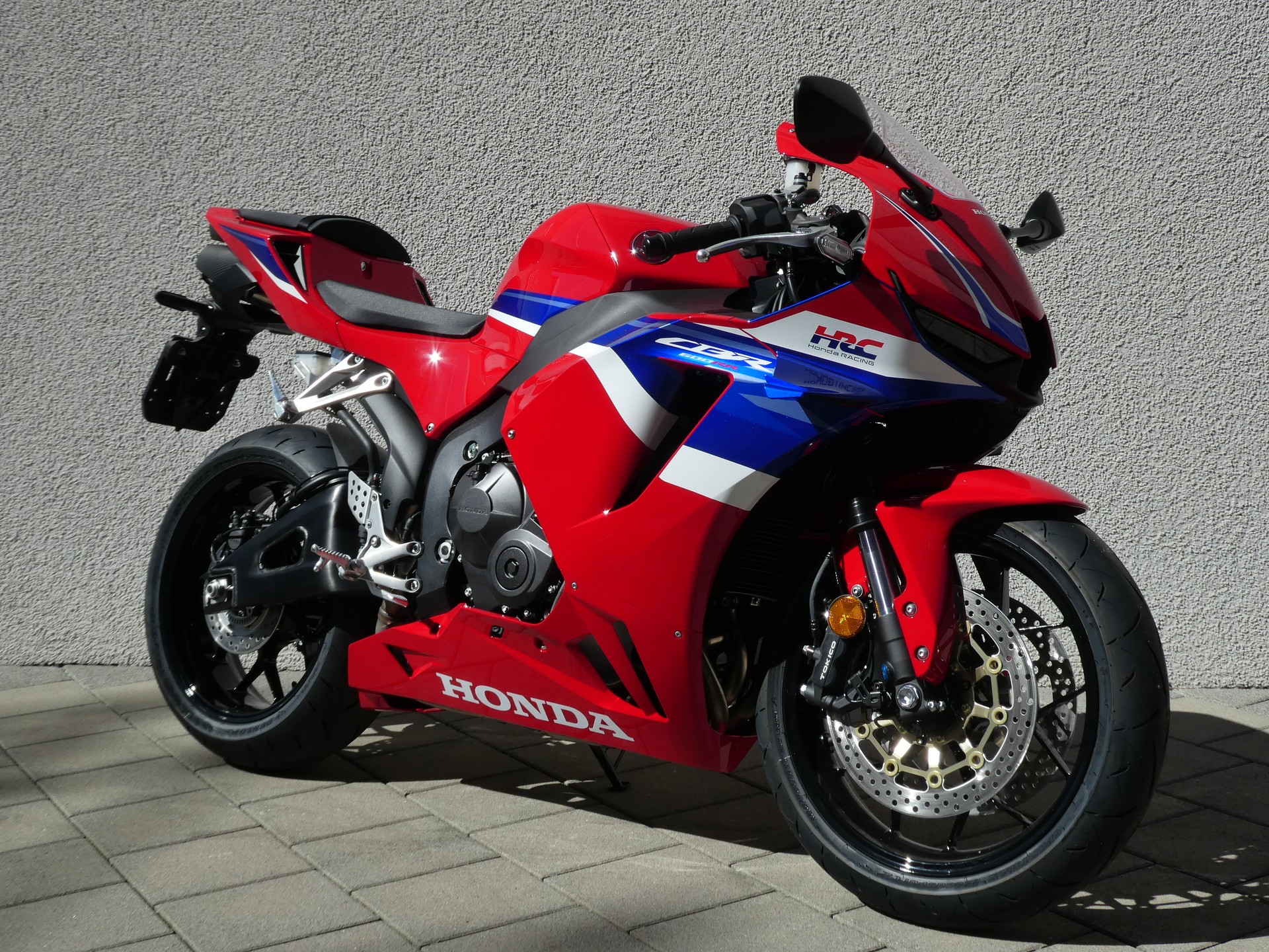 HONDA CBR 600 RR-showroom-element-3