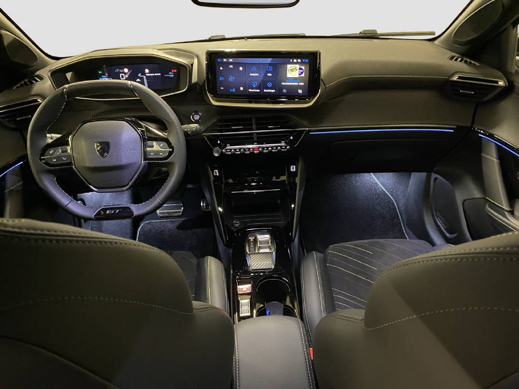 PEUGEOT 208 1.2 Hybrid 145 GT-image-10