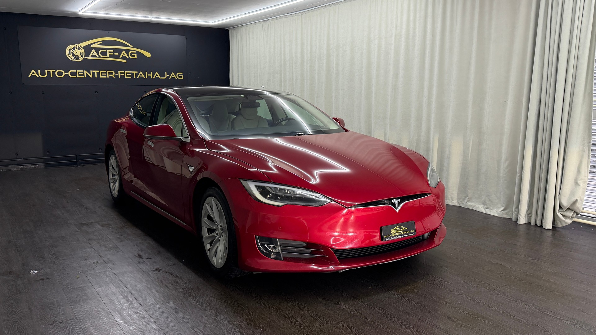 TESLA Model S 100 D-image-2