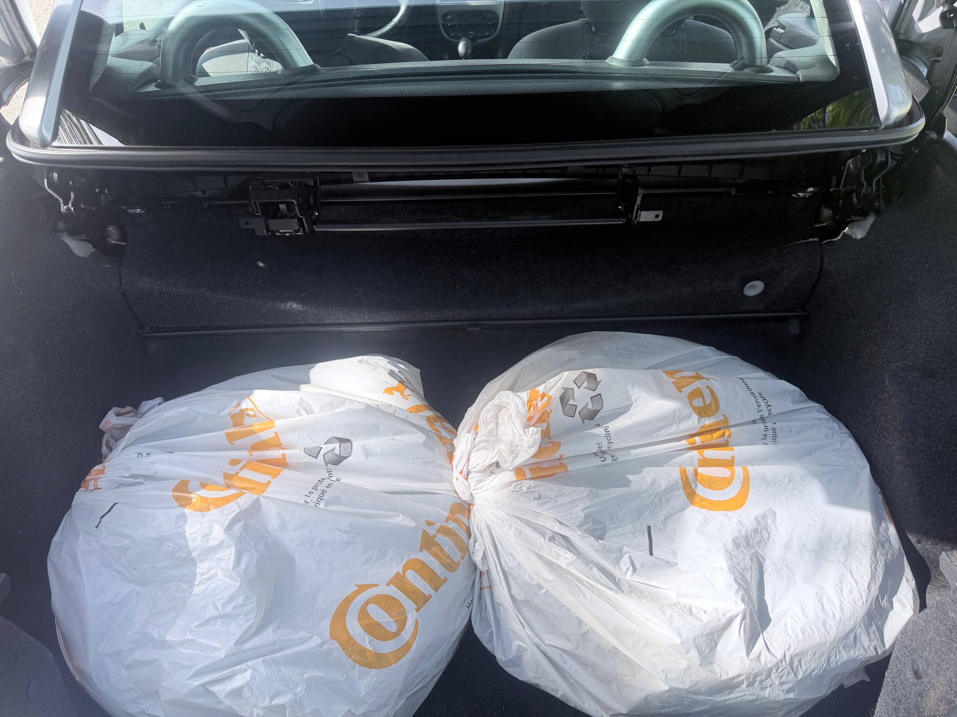 PEUGEOT 206 CC 1.6 16V Sport-image-16