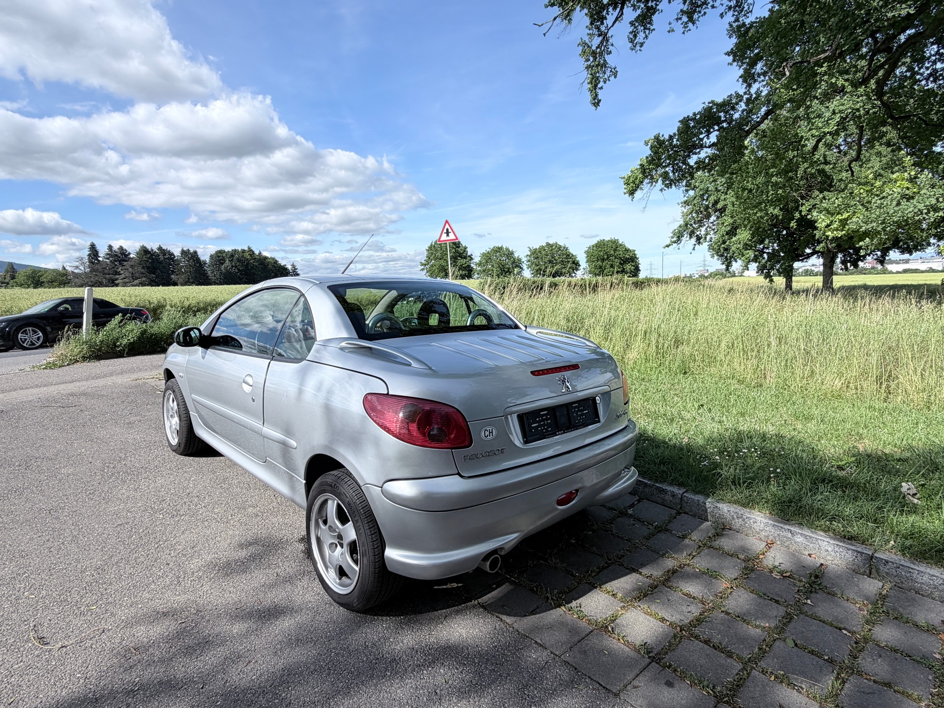 PEUGEOT 206 CC 1.6 16V Sport-image-11