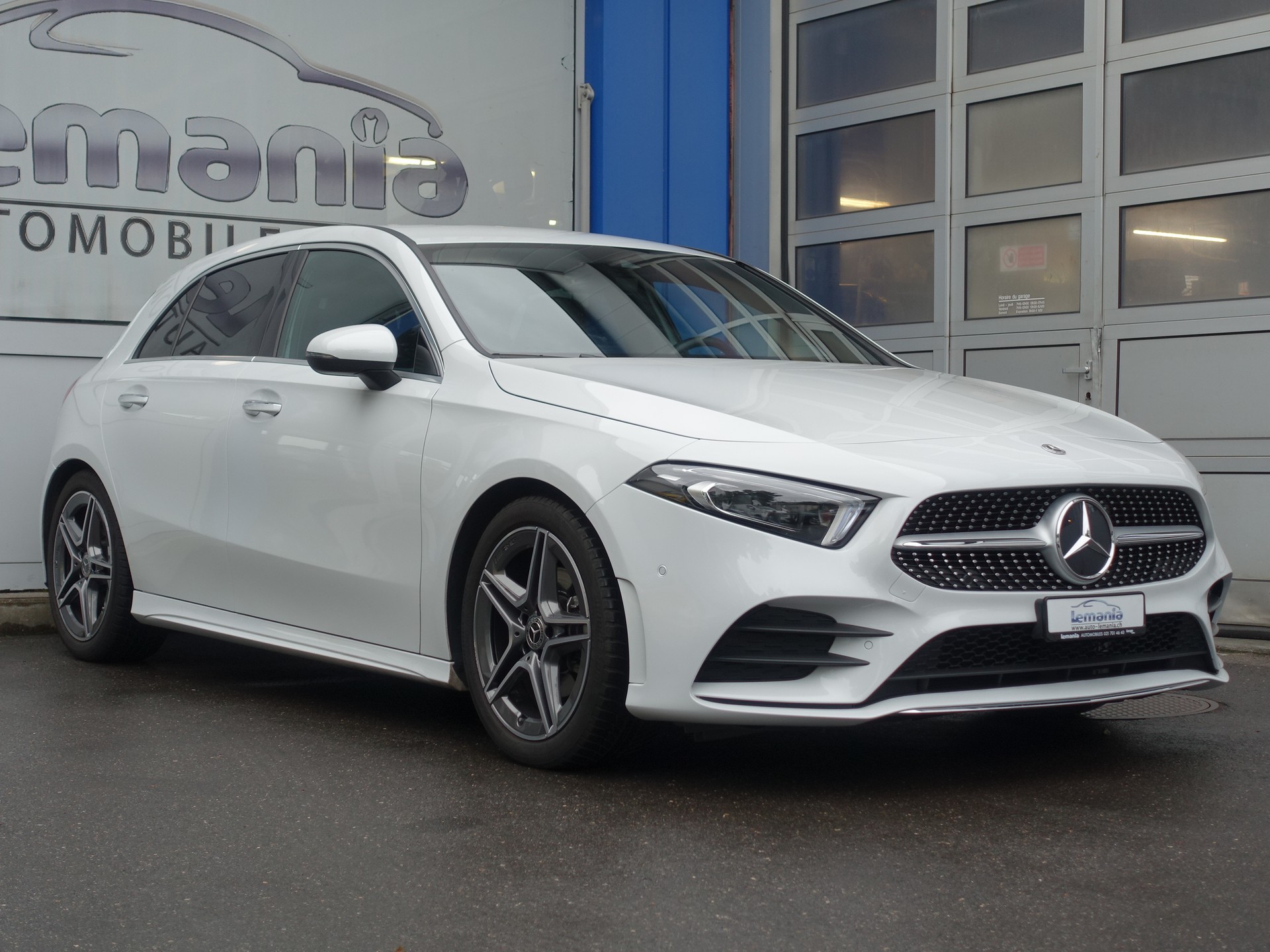 MERCEDES-BENZ A 200 Style 7G-DCT-image-0