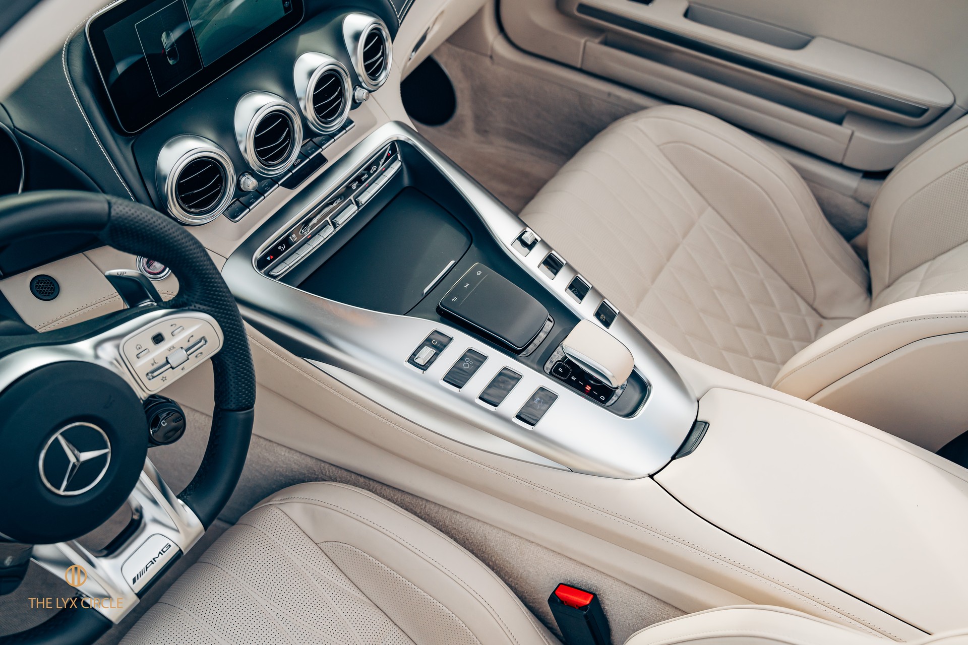 MERCEDES-BENZ AMG GT Roadster Speedshift DCT-image-15
