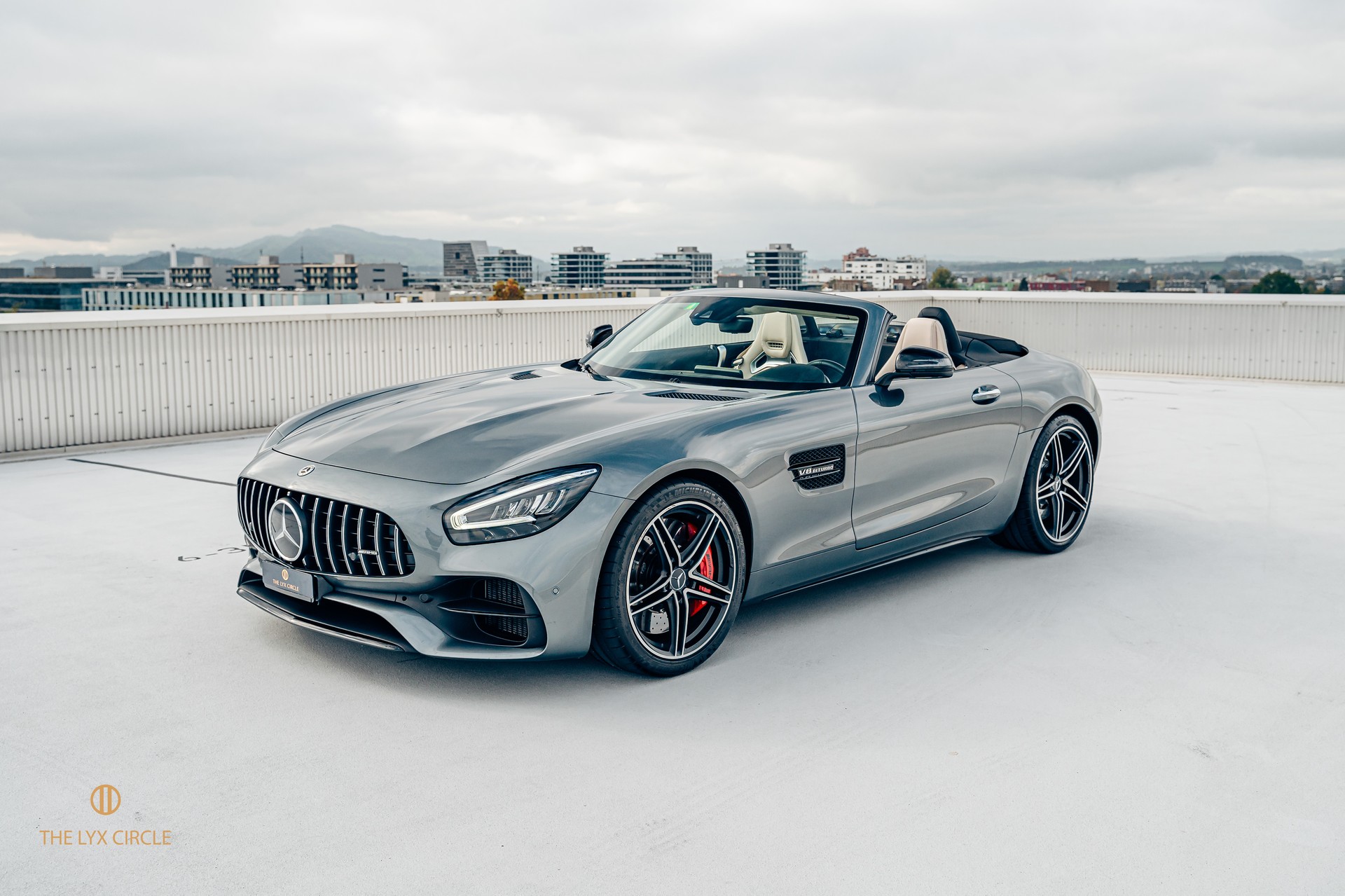 MERCEDES-BENZ AMG GT Roadster Speedshift DCT-image-1