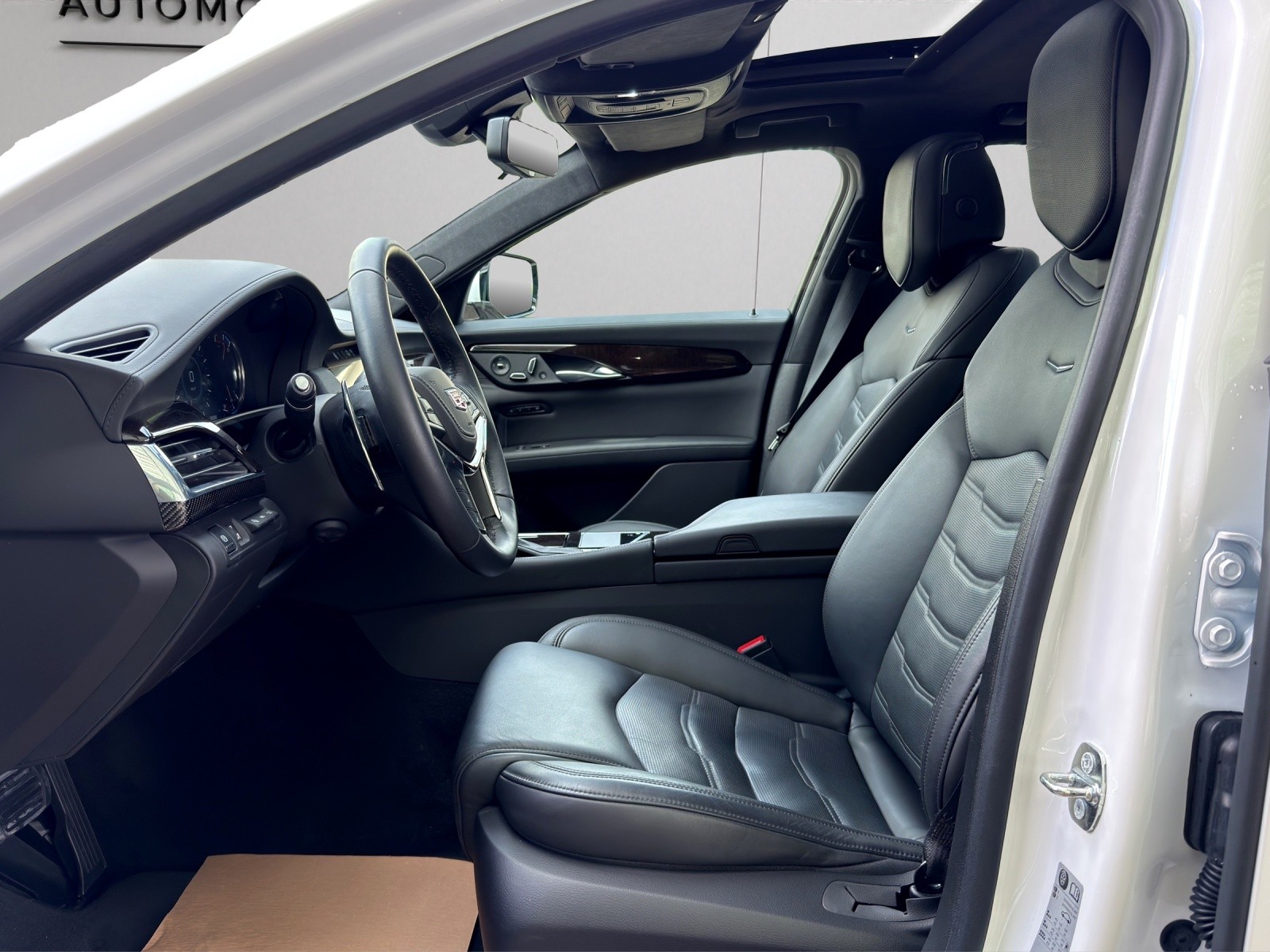 CADILLAC CT6 3.0 Twin Turbo Platinum-image-9