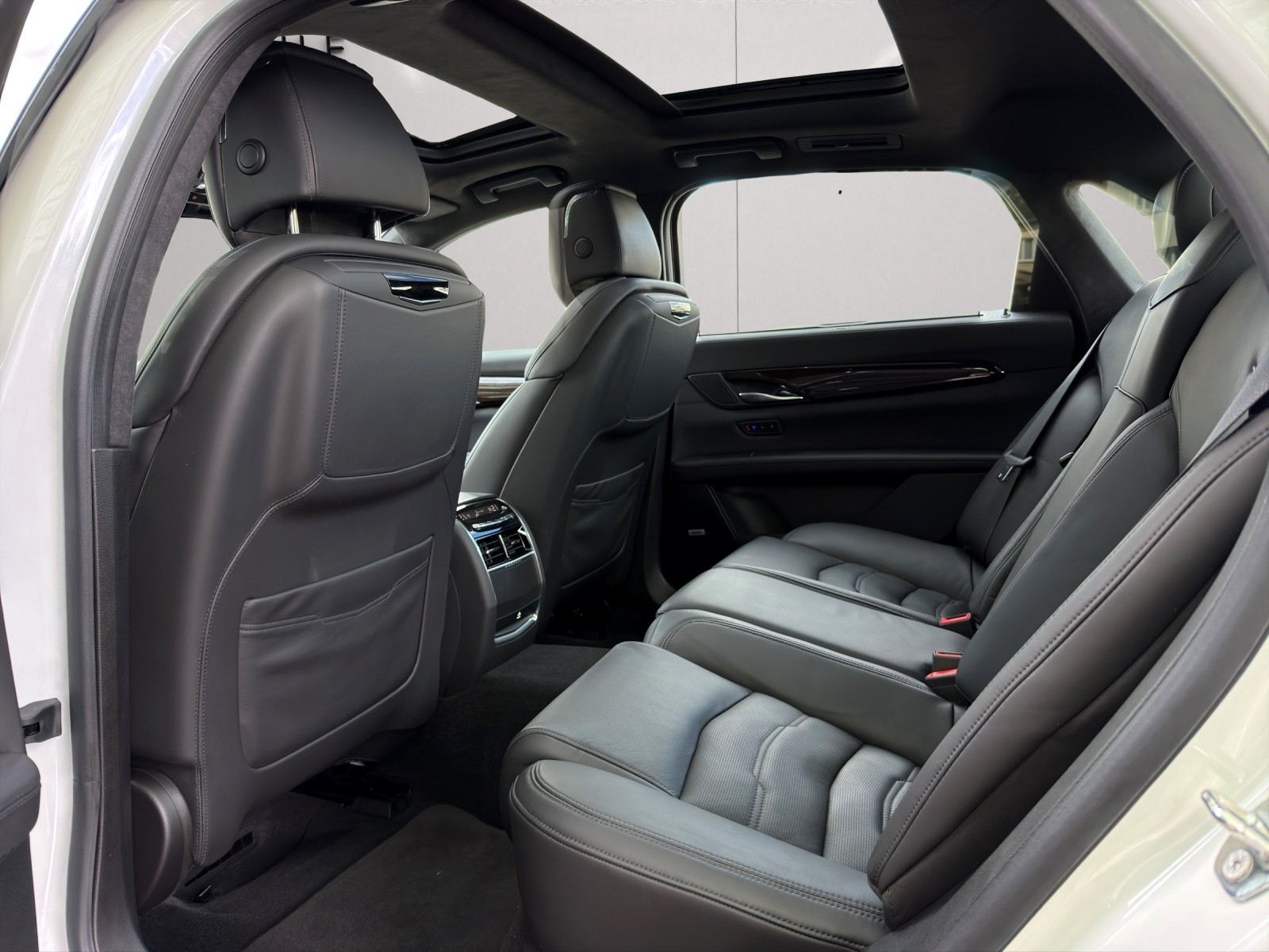 CADILLAC CT6 3.0 Twin Turbo Platinum-image-10