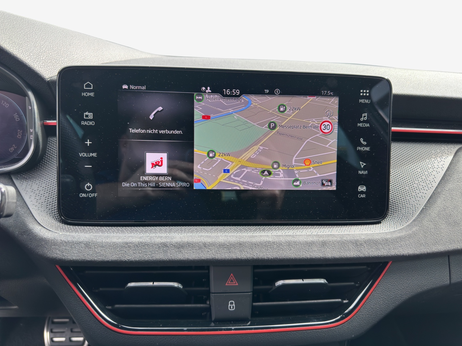 SKODA Kamiq 1.0 TSI Dynamic DSG-image-10