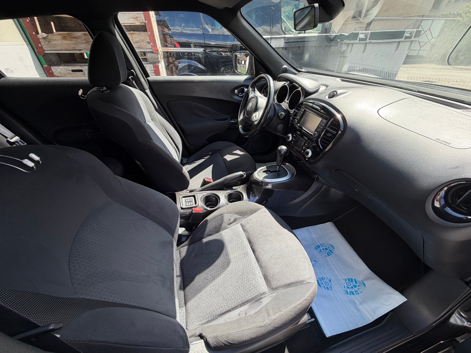 NISSAN Juke 1.6 DIG-T N-Connecta 4x4 Xtronic M-CVT-image-10