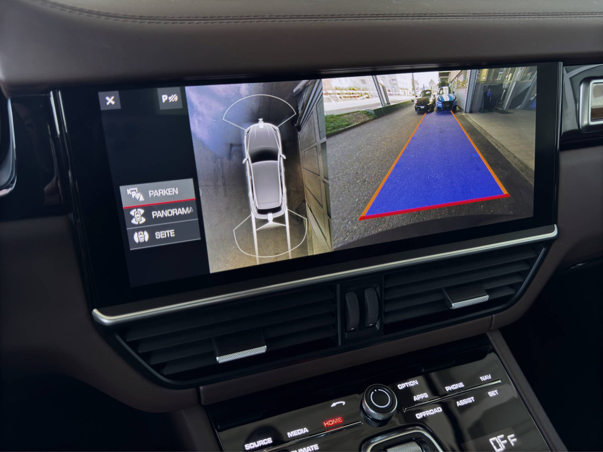PORSCHE Cayenne-image-9