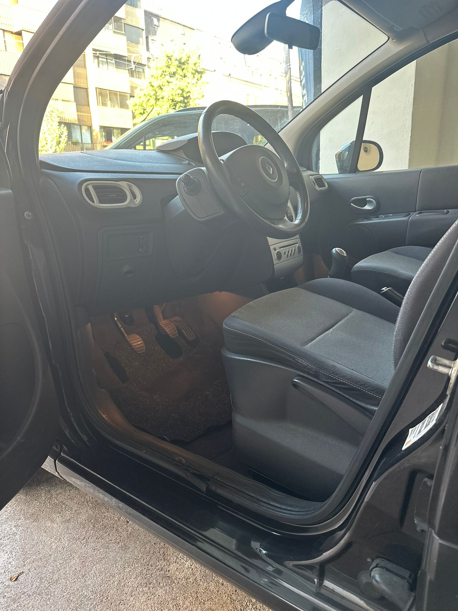 RENAULT Modus 1.2 16V T Dynamique-image-4