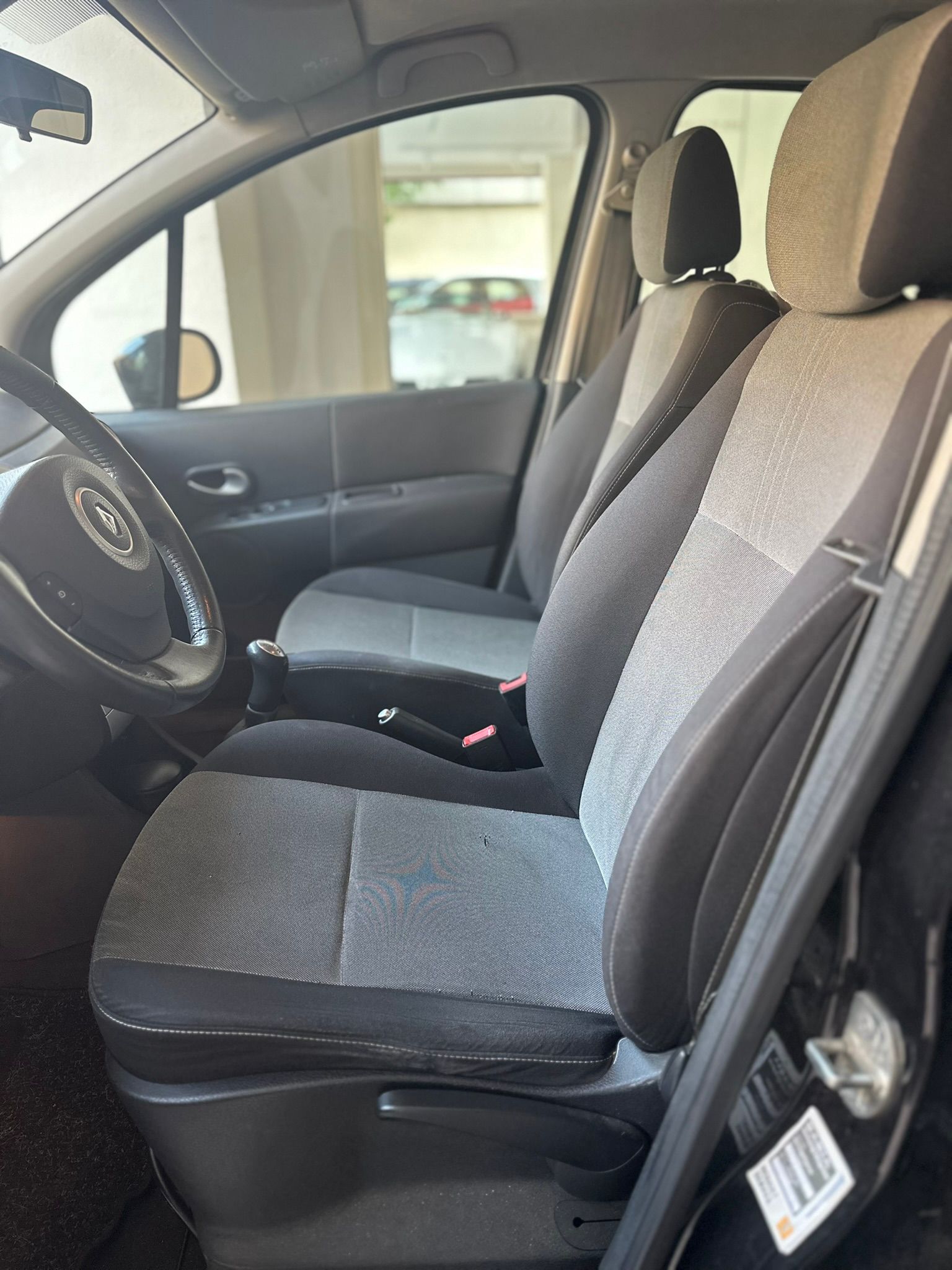 RENAULT Modus 1.2 16V T Dynamique-image-3