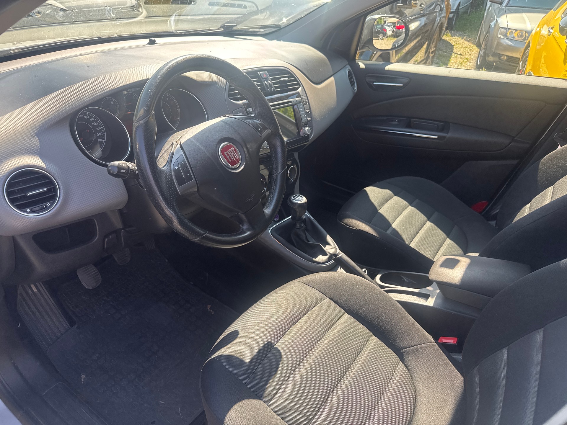 FIAT Bravo 1.4 16V Turbo Easy-image-2