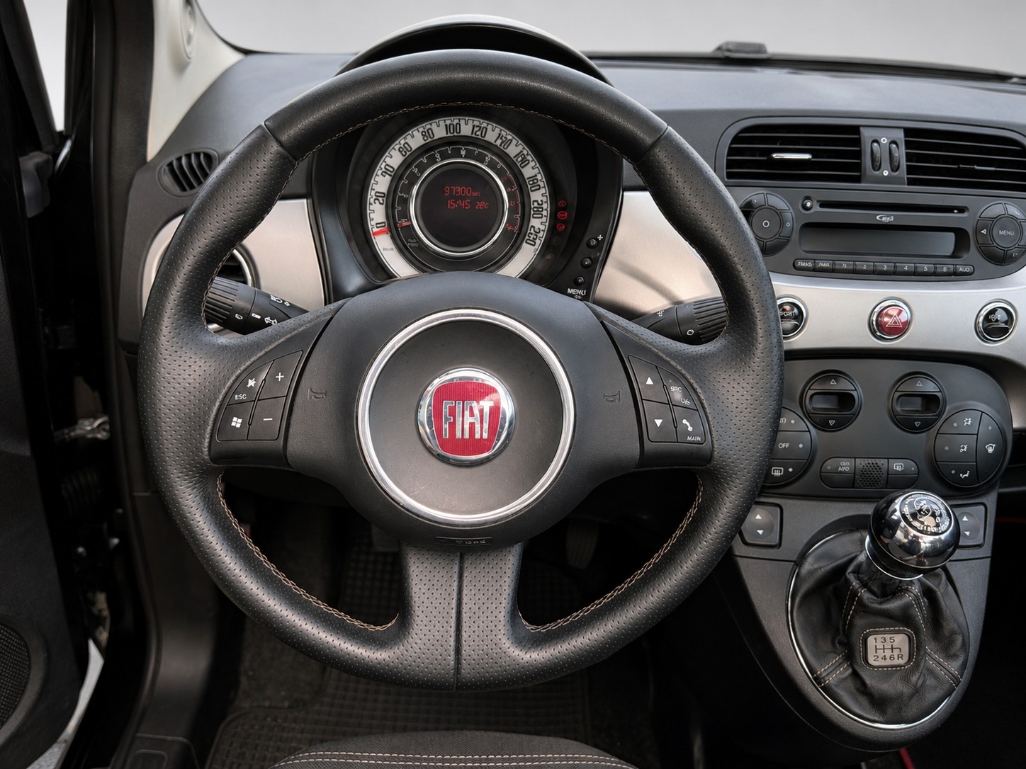 FIAT 500 1.4 16V by Diesel Frisch ab MFK Zahnriemen + WP Ersetzt-image-14