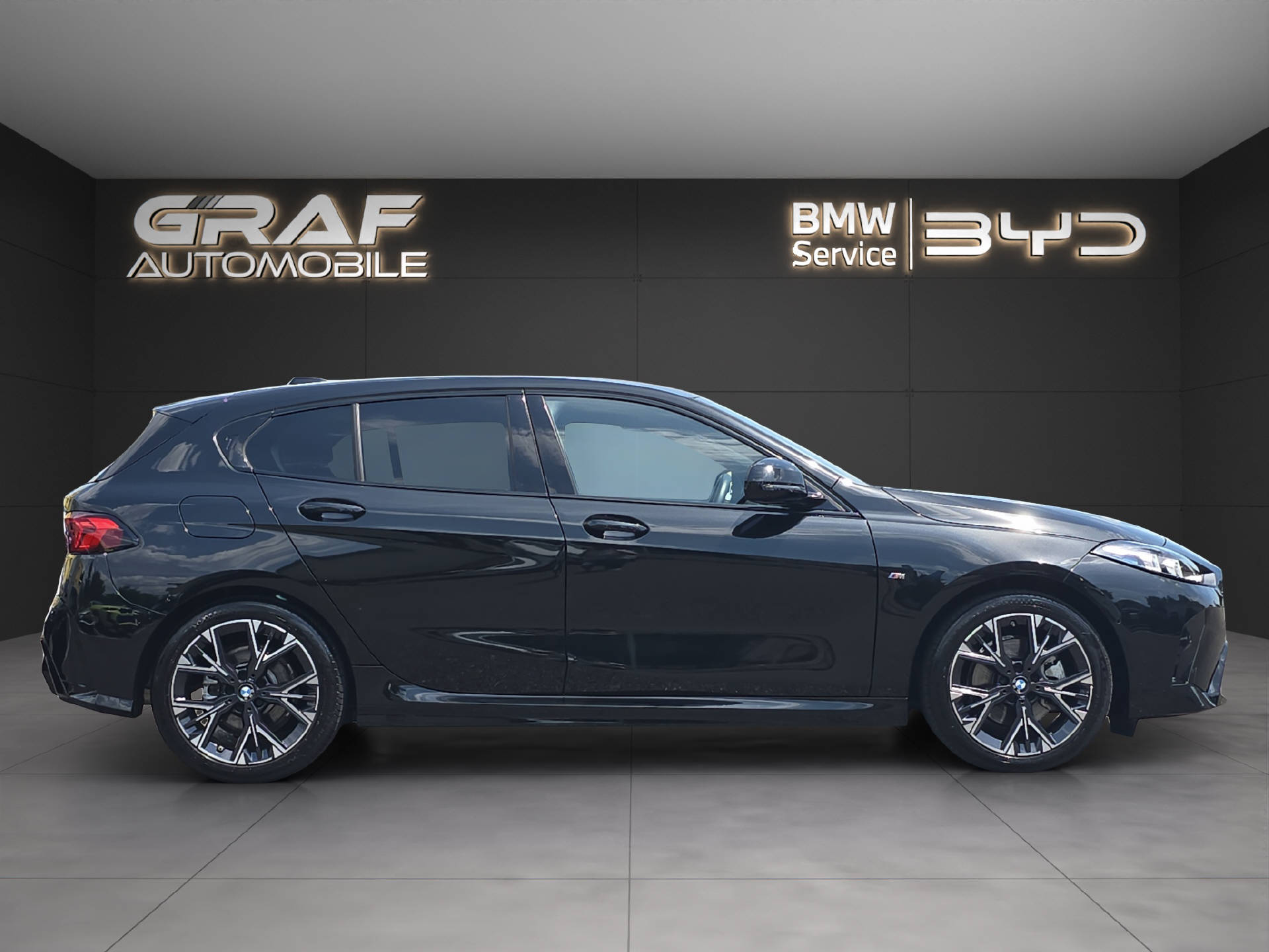 BMW 120i M Sport ** 5 Jahre GARANTIE // Anhängerkupplung **-image-3