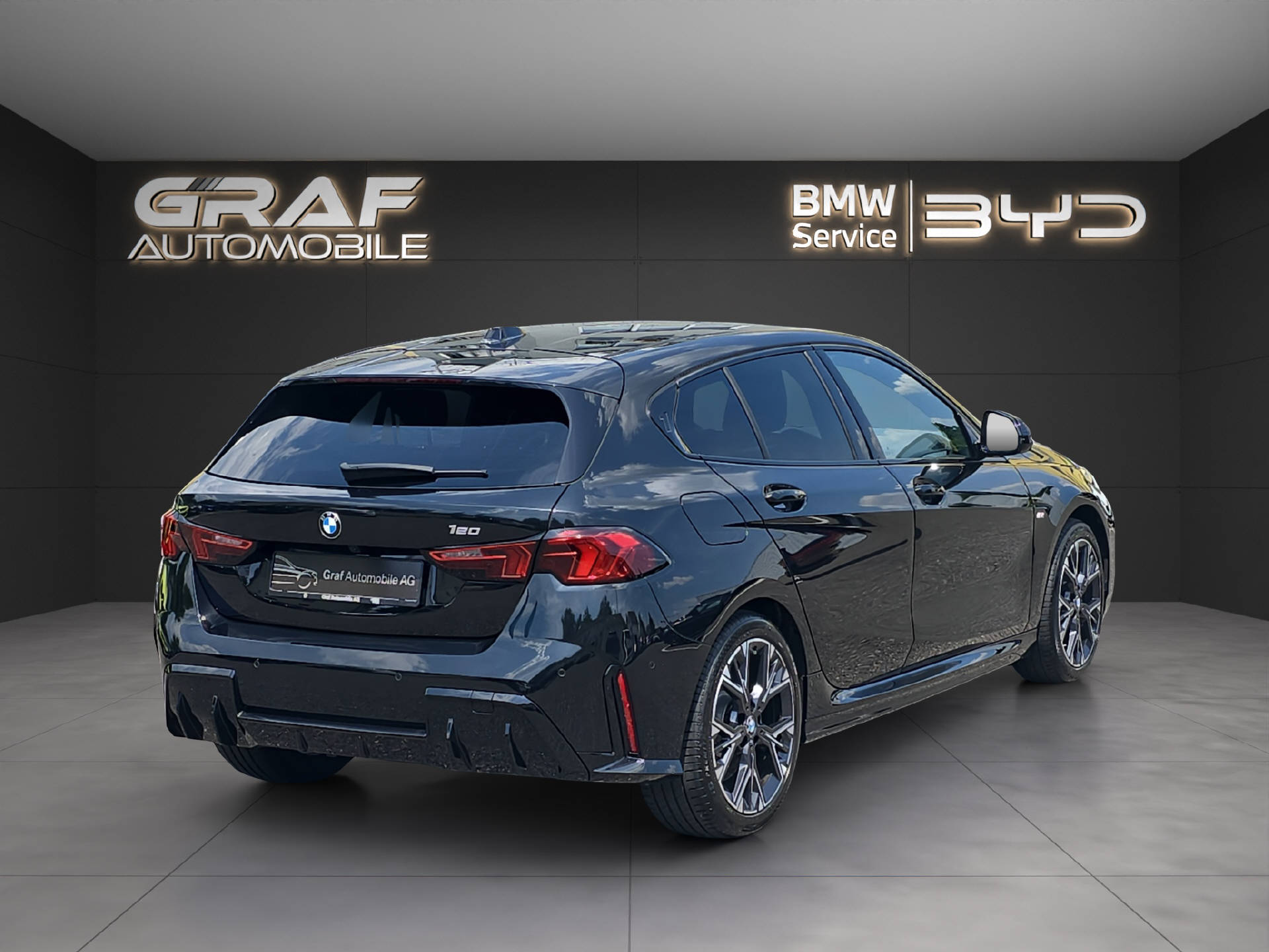 BMW 120i M Sport ** 5 Jahre GARANTIE // Anhängerkupplung **-image-4