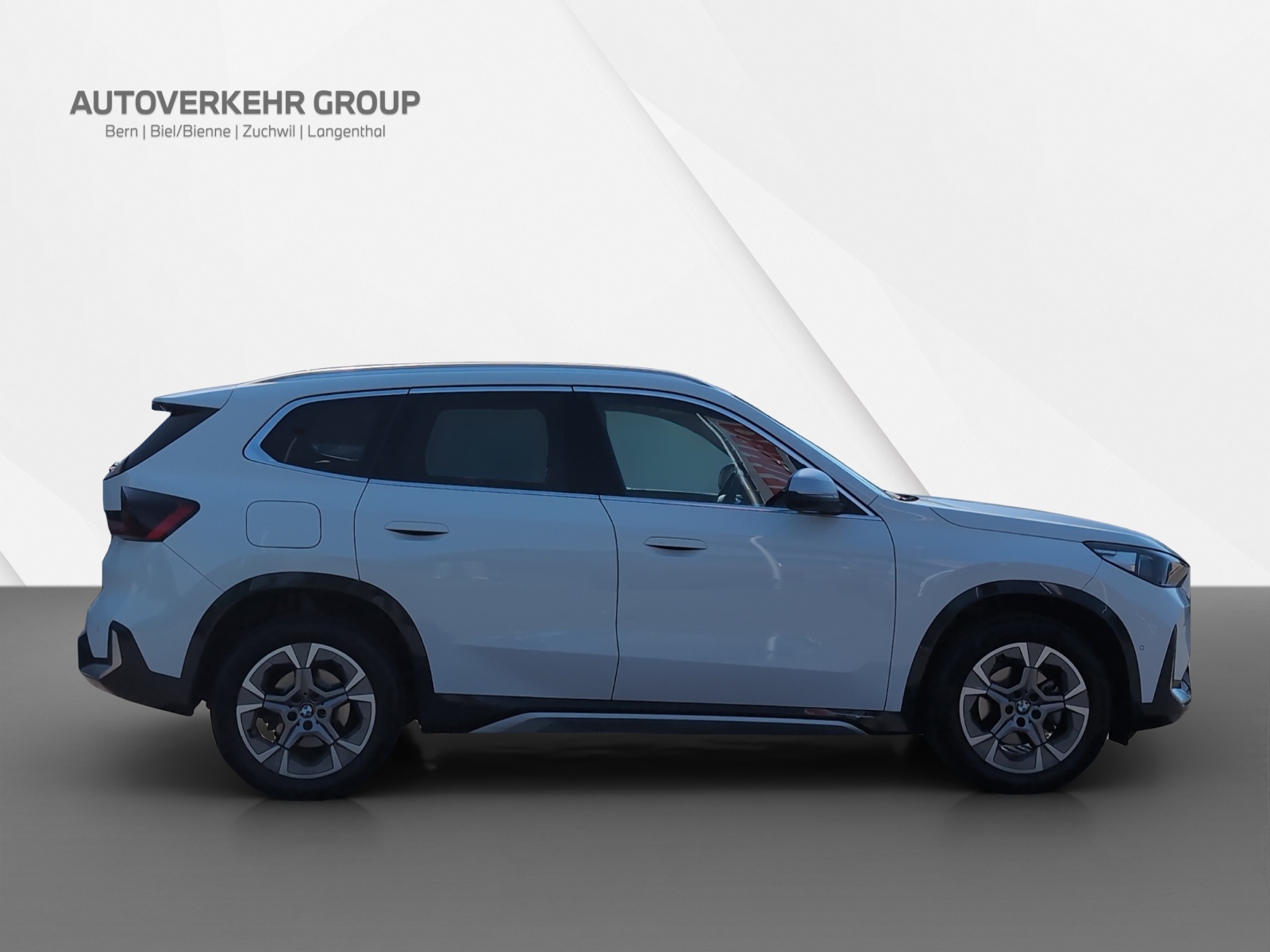 BMW X1 xDrive 20d 48V xLine-image-6