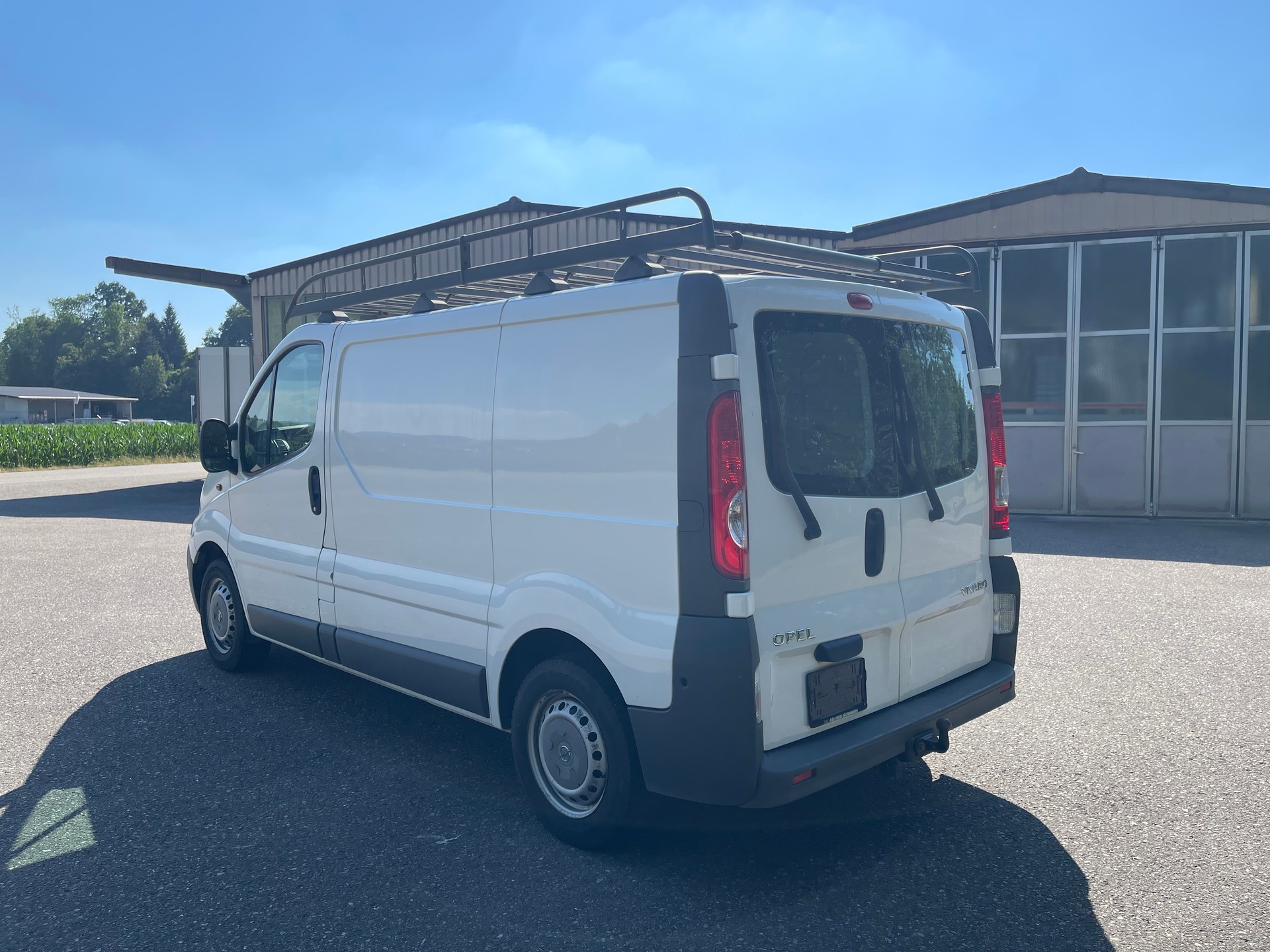 OPEL Vivaro 2.0 CDTI 2.9t L1H1-image-2
