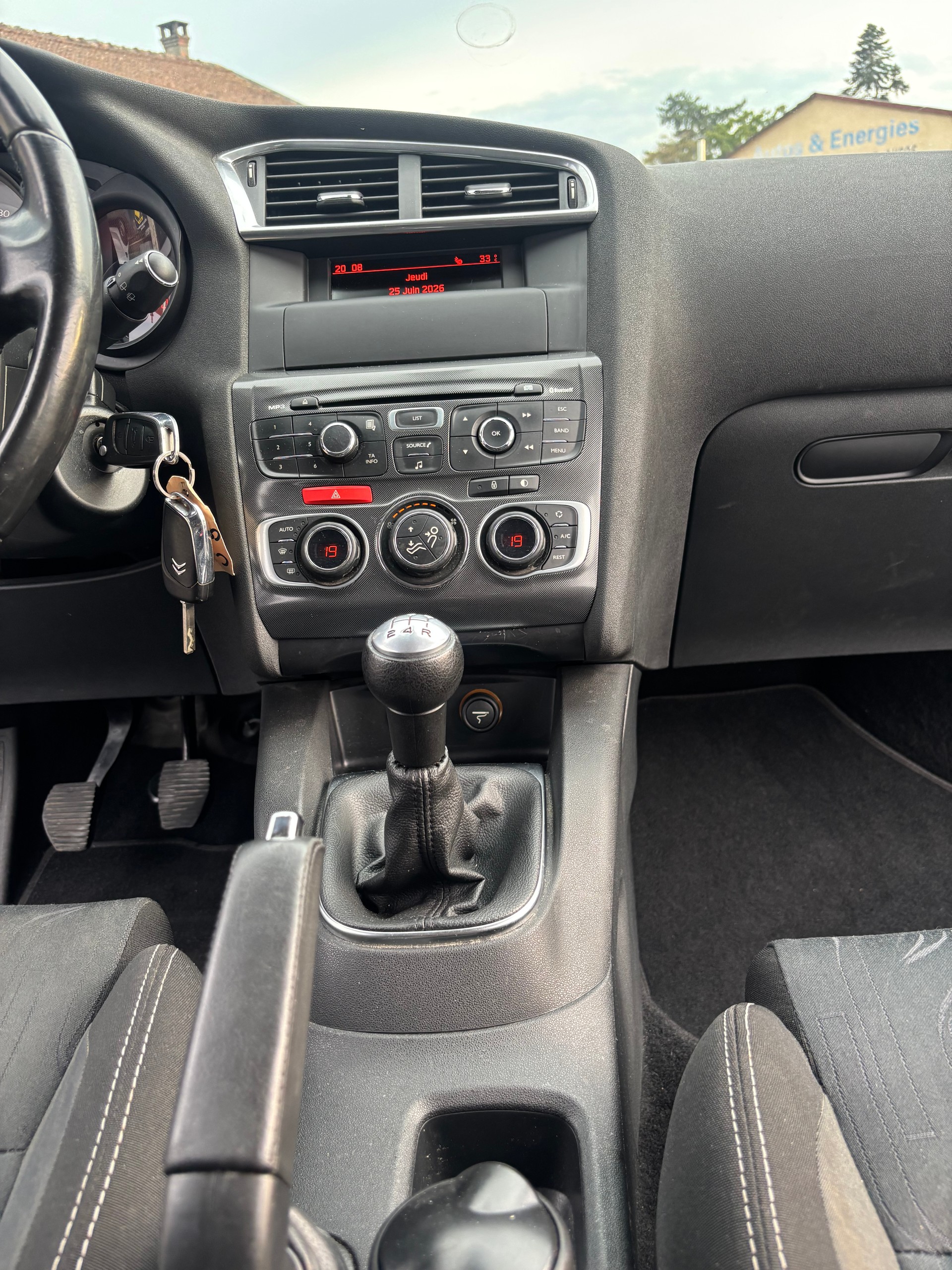 CITROEN C4 Berline 1.6 VTi Séduction-image-7