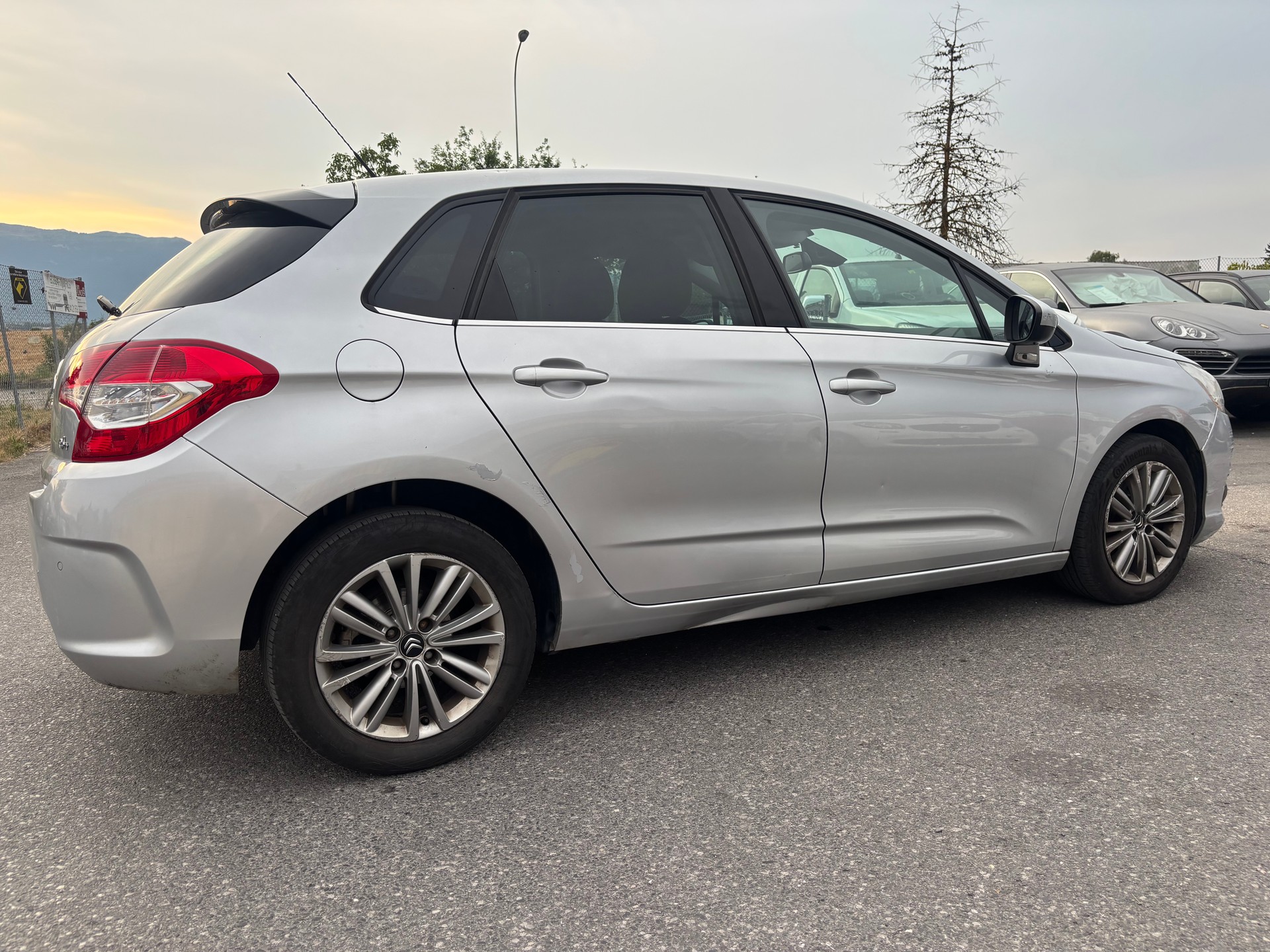 CITROEN C4 Berline 1.6 VTi Séduction-image-2