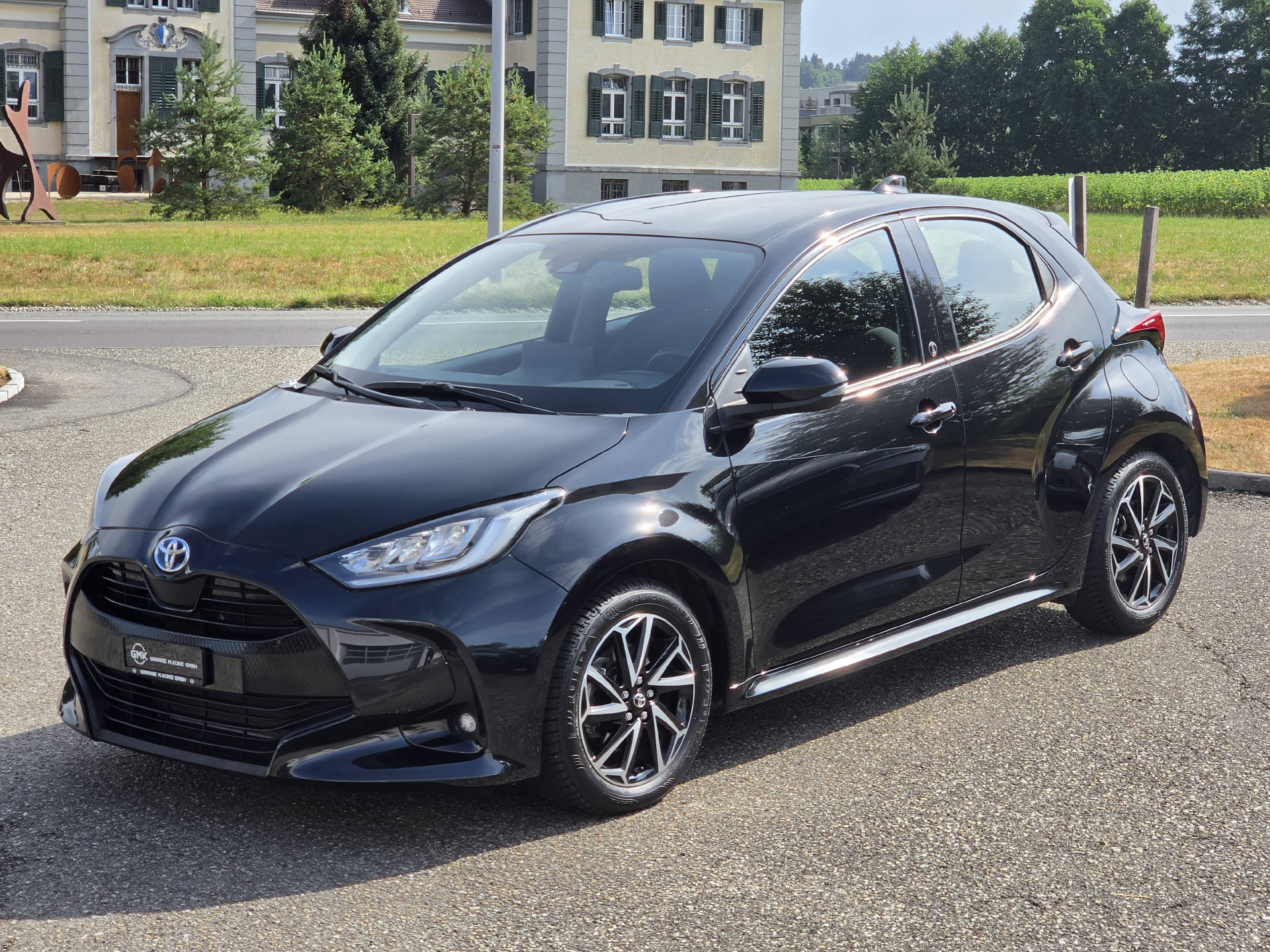 TOYOTA Yaris 1.5 VVT-i HSD Trend-image-0