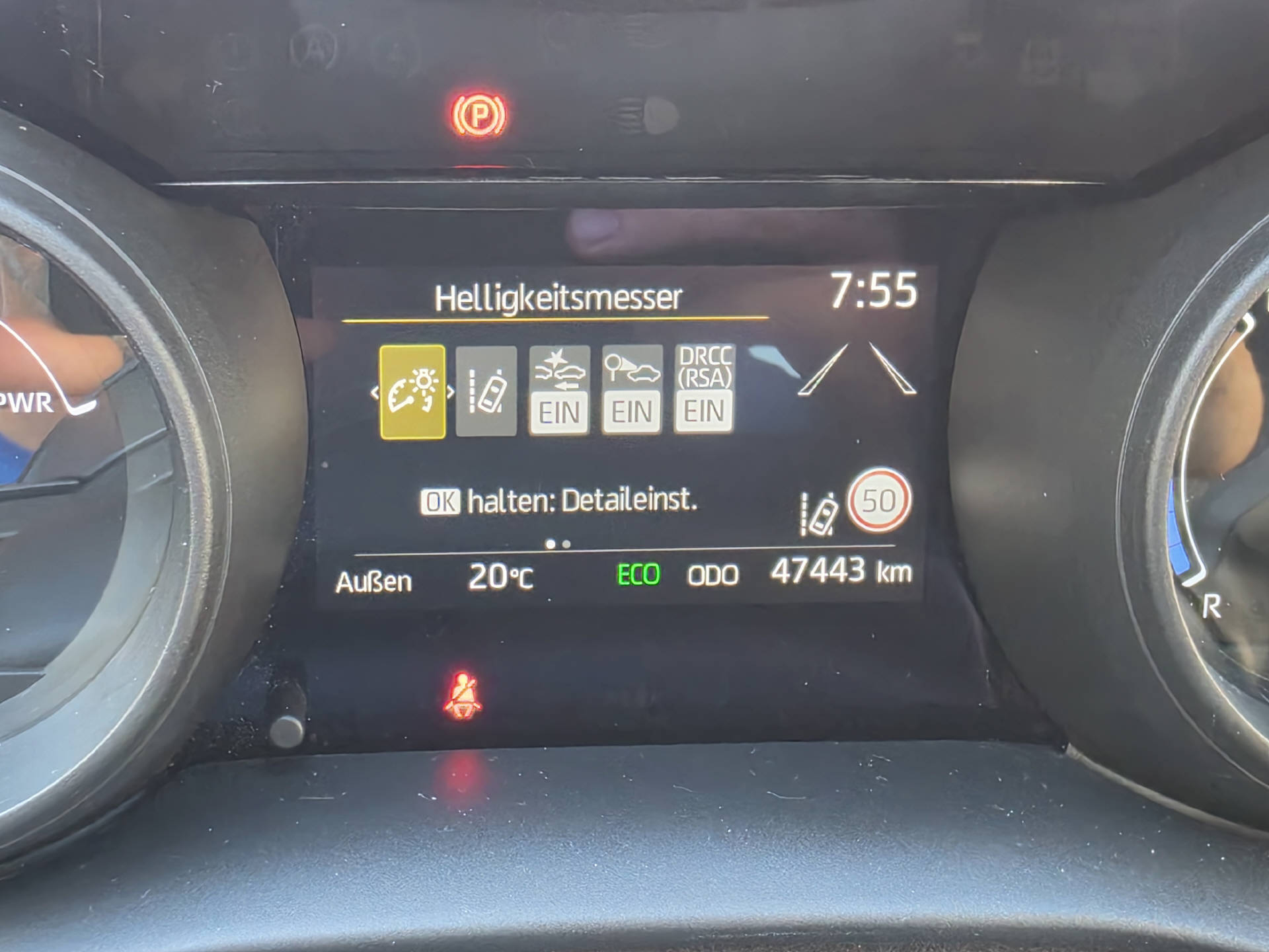 TOYOTA Yaris 1.5 VVT-i HSD Trend-image-21