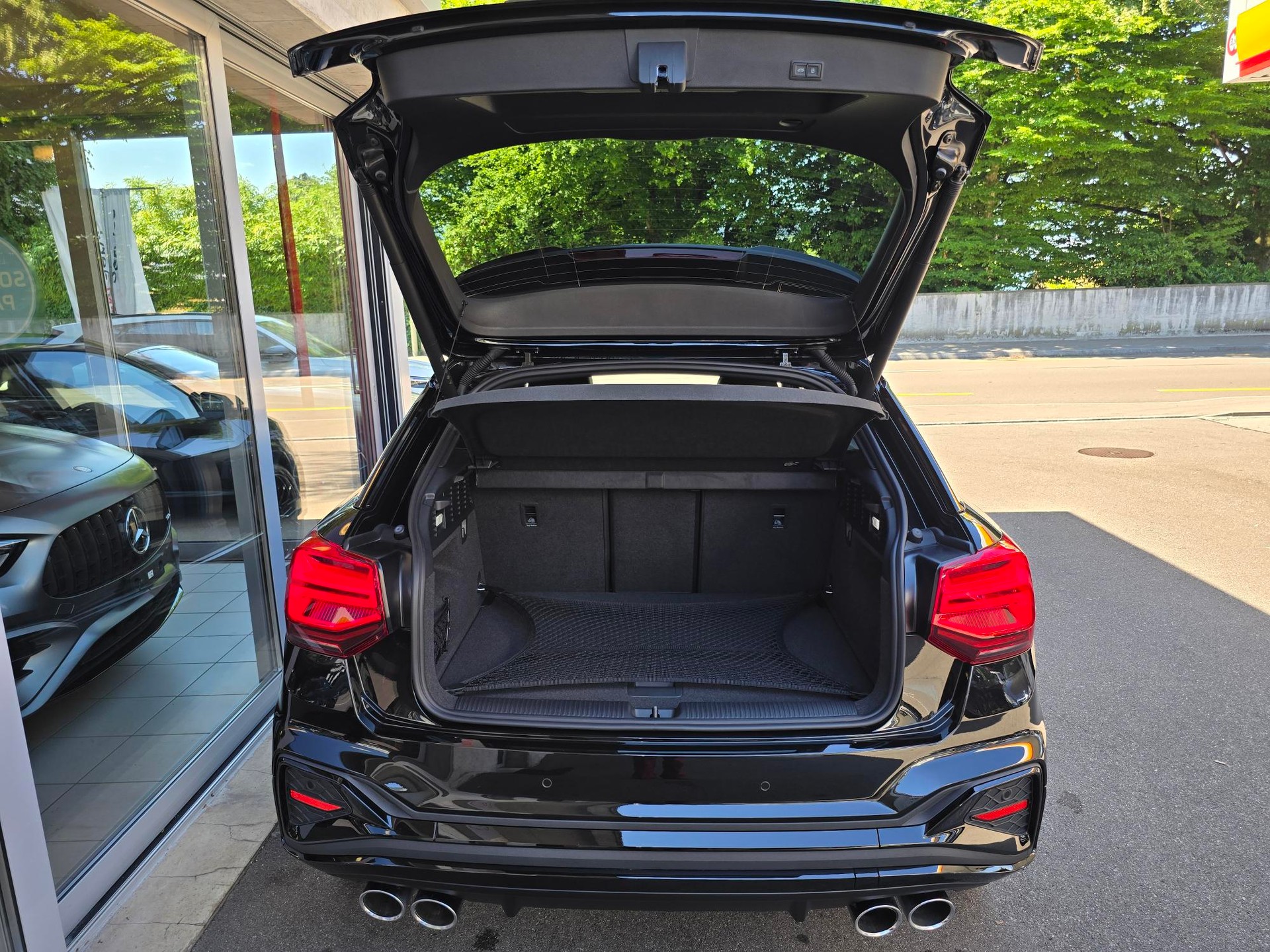 AUDI SQ2 TFSI quattro S-tronic-image-10