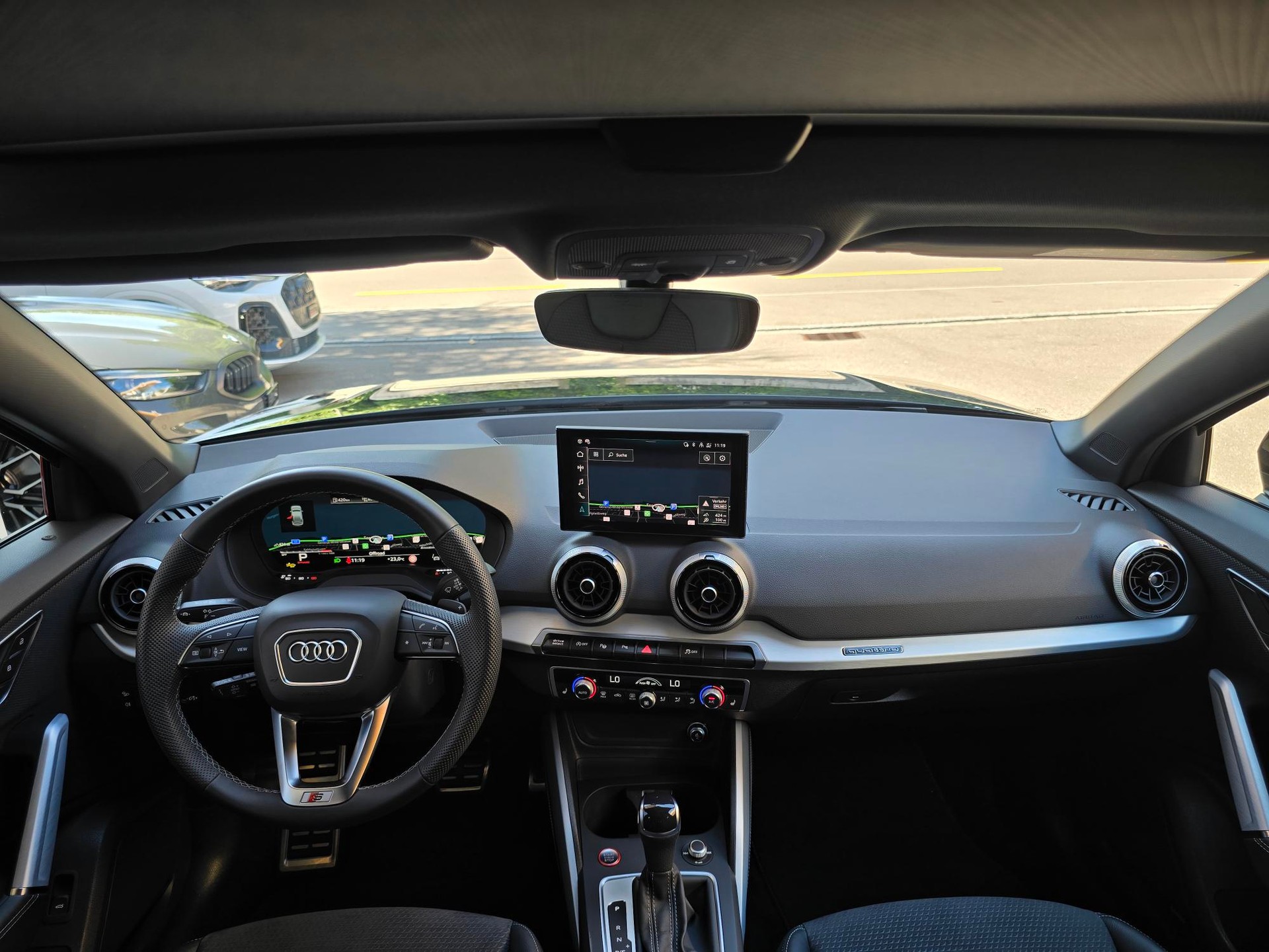 AUDI SQ2 TFSI quattro S-tronic-image-5