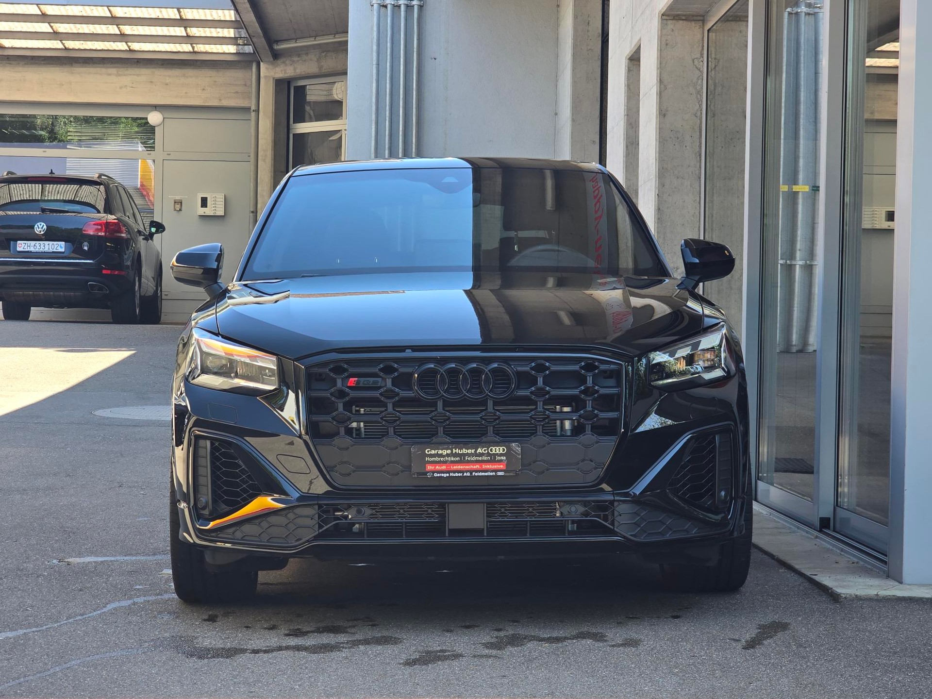AUDI SQ2 TFSI quattro S-tronic-image-3