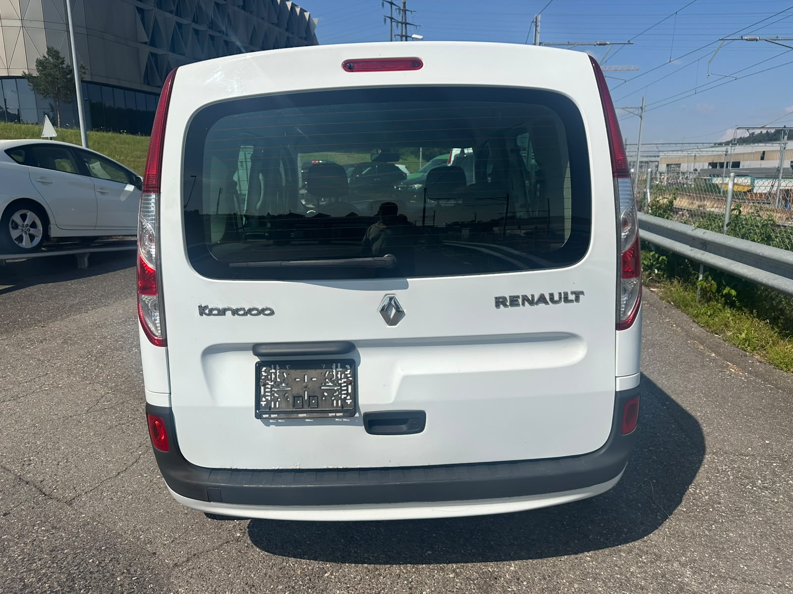 RENAULT Kangoo 1.5 dCi Expression-image-4