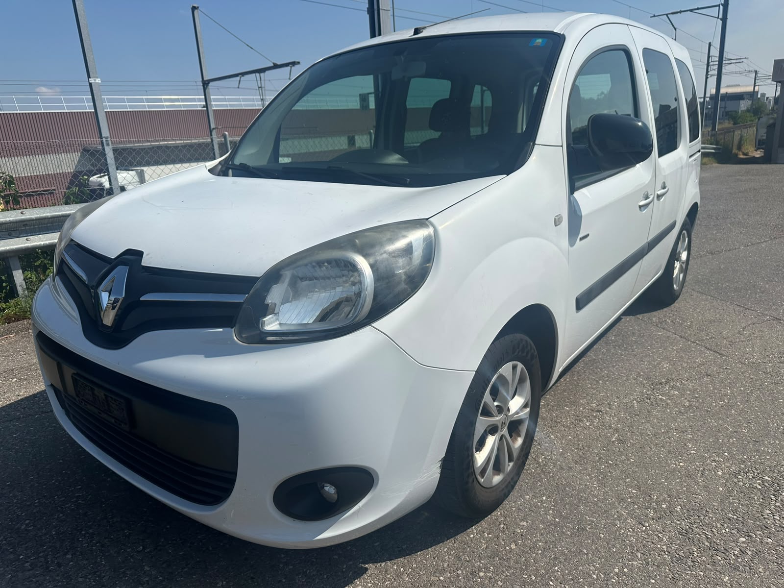 RENAULT Kangoo 1.5 dCi Expression-image-0