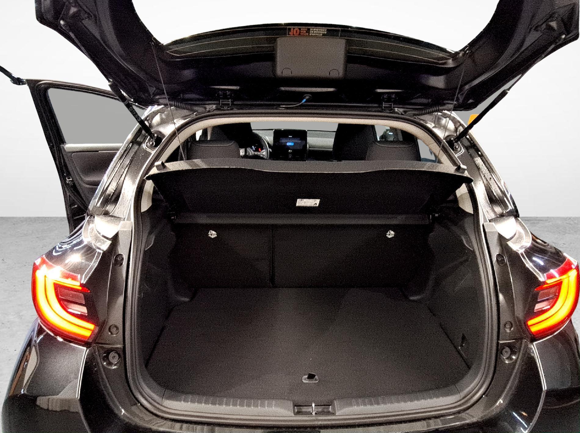 TOYOTA Yaris 1.5 VVT-i HSD Trend-image-11