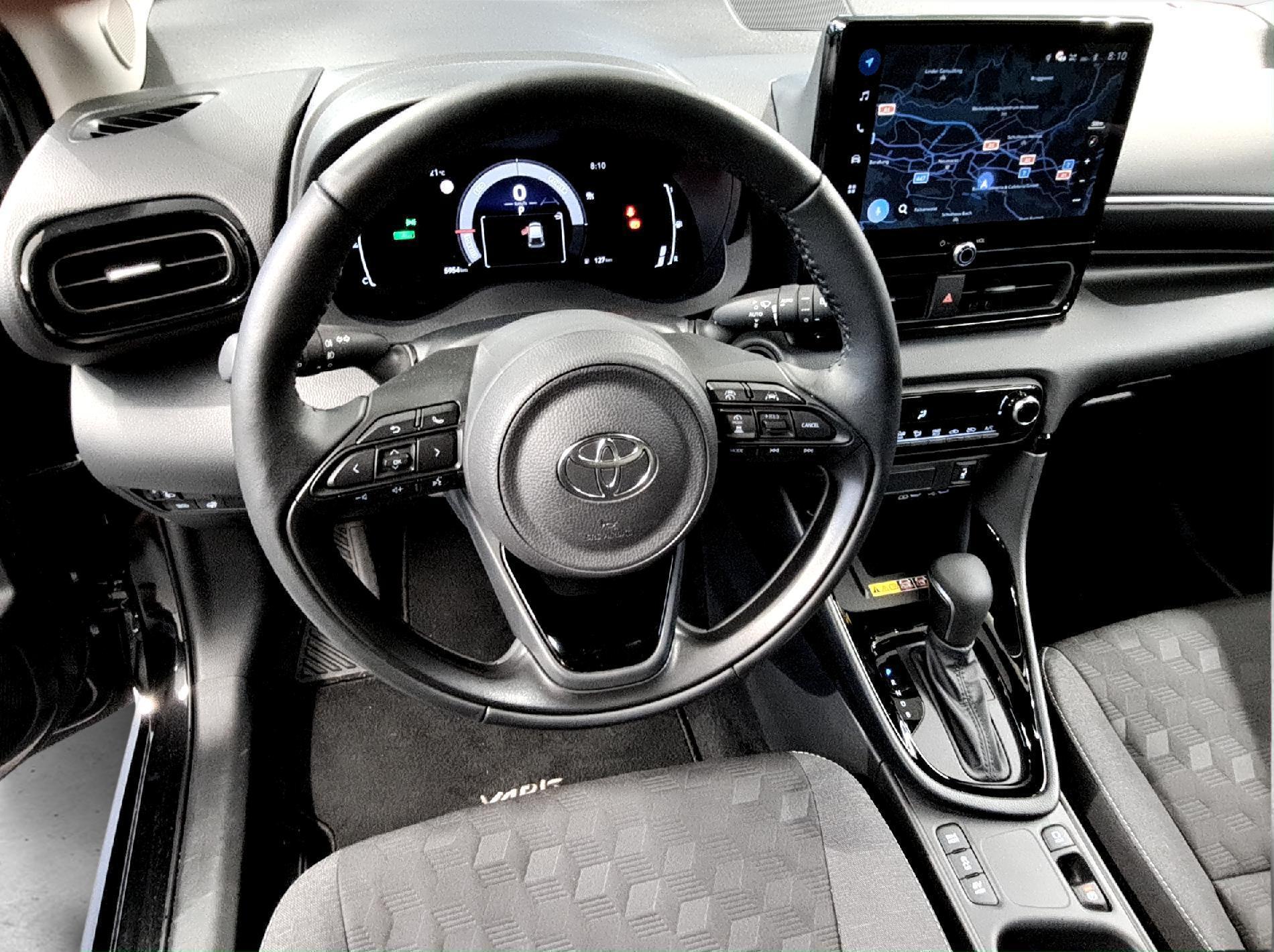 TOYOTA Yaris 1.5 VVT-i HSD Trend-image-14