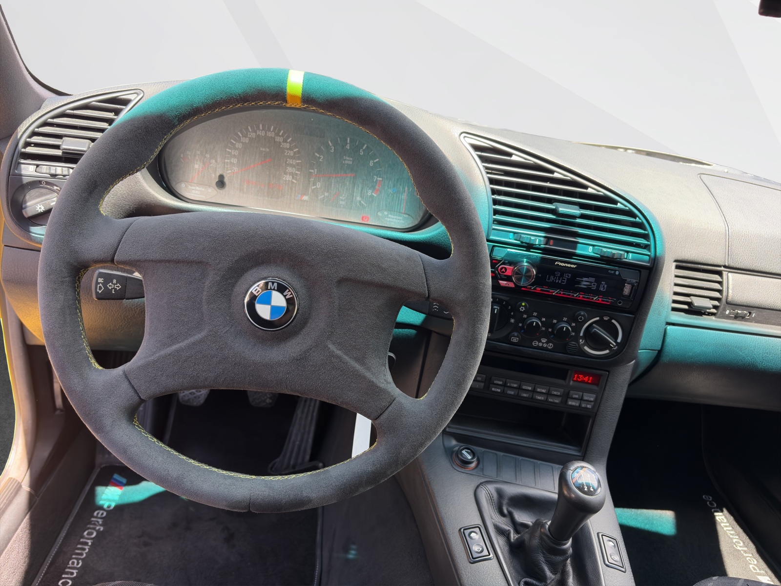 BMW M3 Coupé-image-10